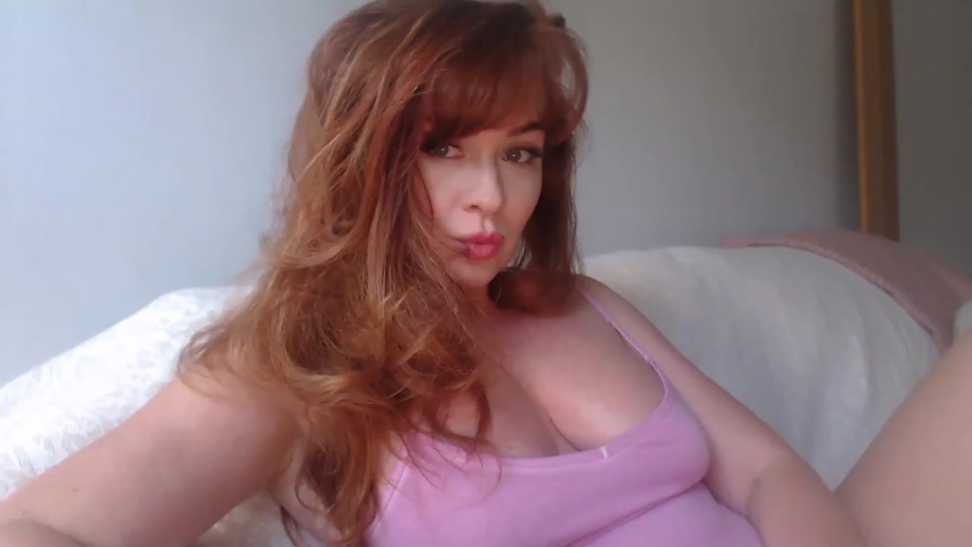 Gallery image thumbnail from Golden_Teaser's myfreecams stream on, 05/23/2023, 14:17 image 11 of 20