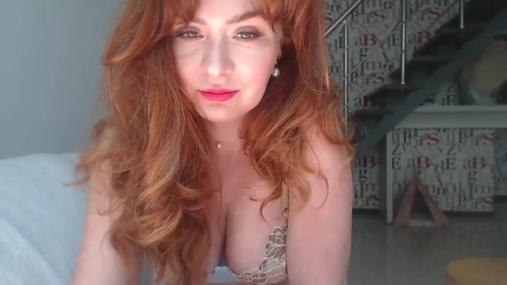 Gallery image thumbnail from Golden_Teaser's myfreecams stream on, 05/30/2023, 10:59 image 16 of 20