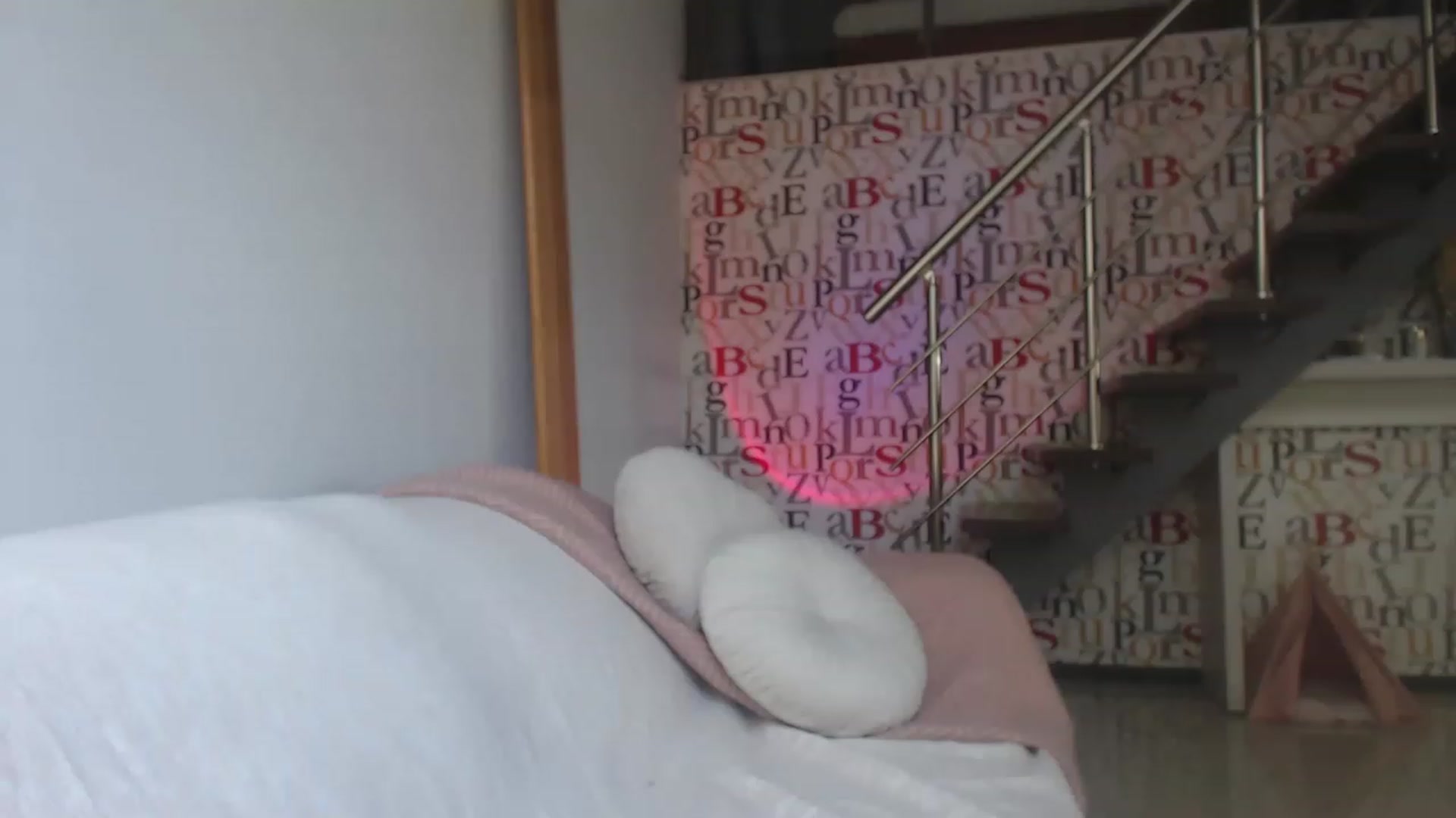 Gallery image thumbnail from Golden_Teaser's myfreecams stream on, 05/31/2023, 14:27 image 20 of 20