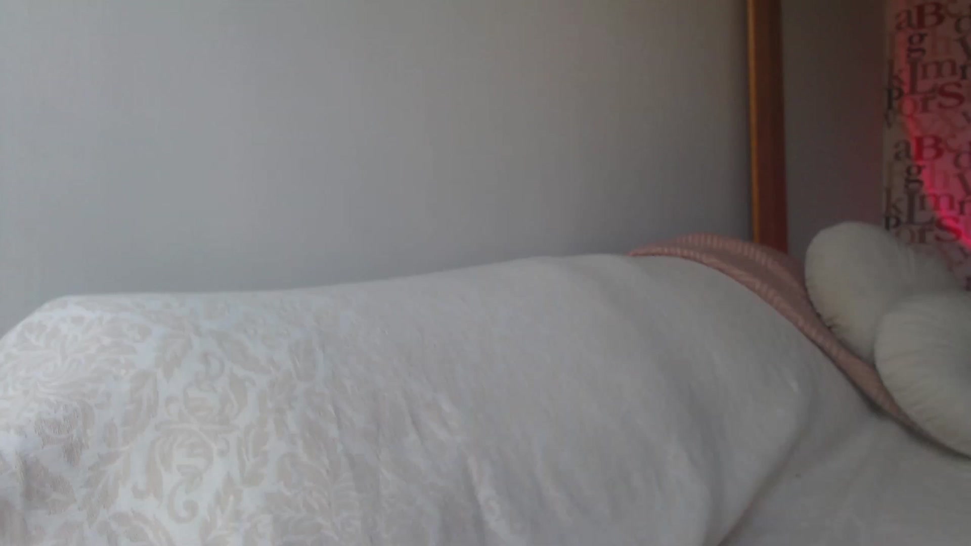 Gallery image thumbnail from Golden_Teaser's myfreecams stream on, 05/31/2023, 16:08 image 18 of 20