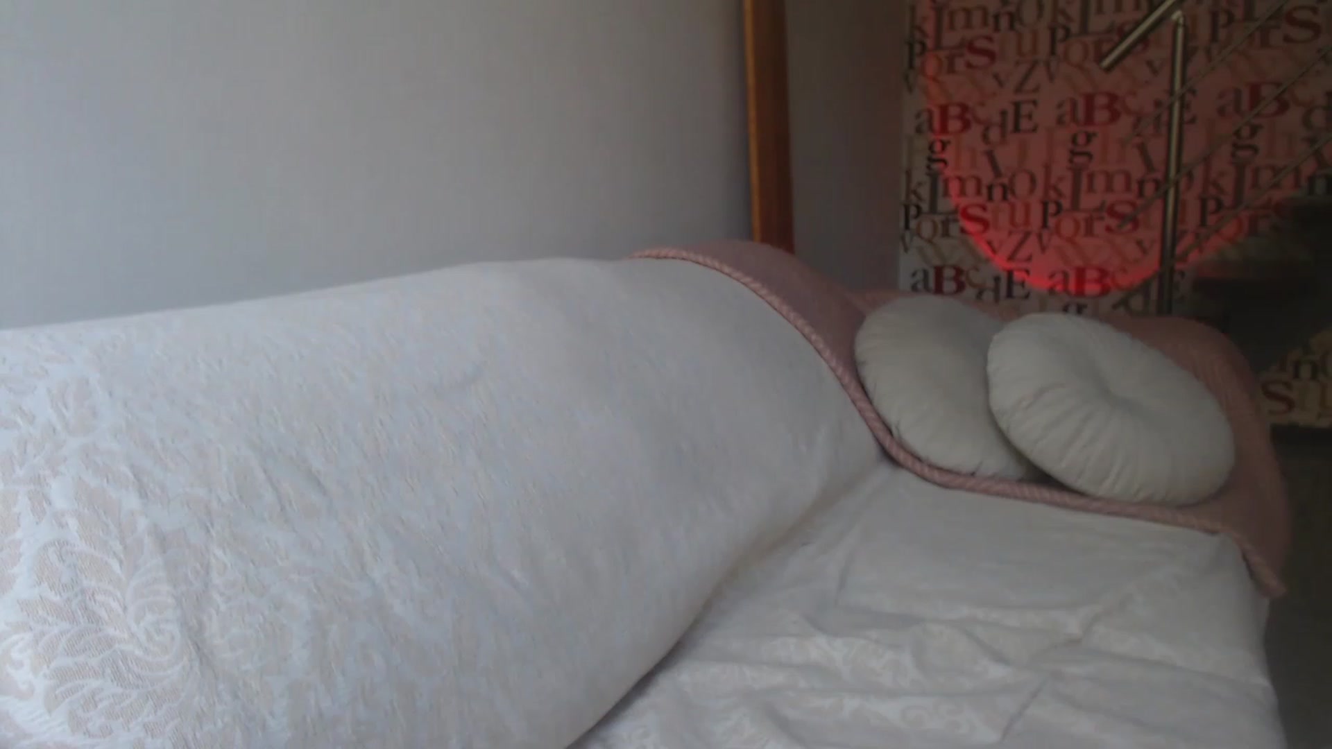 Gallery image thumbnail from Golden_Teaser's myfreecams stream on, 06/02/2023, 16:29 image 11 of 20