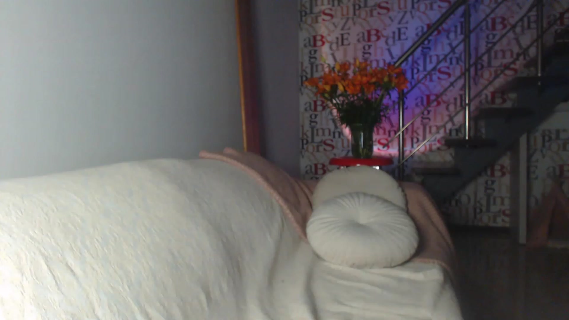 Gallery image thumbnail from Golden_Teaser's myfreecams stream on, 06/03/2023, 18:26 image 4 of 20