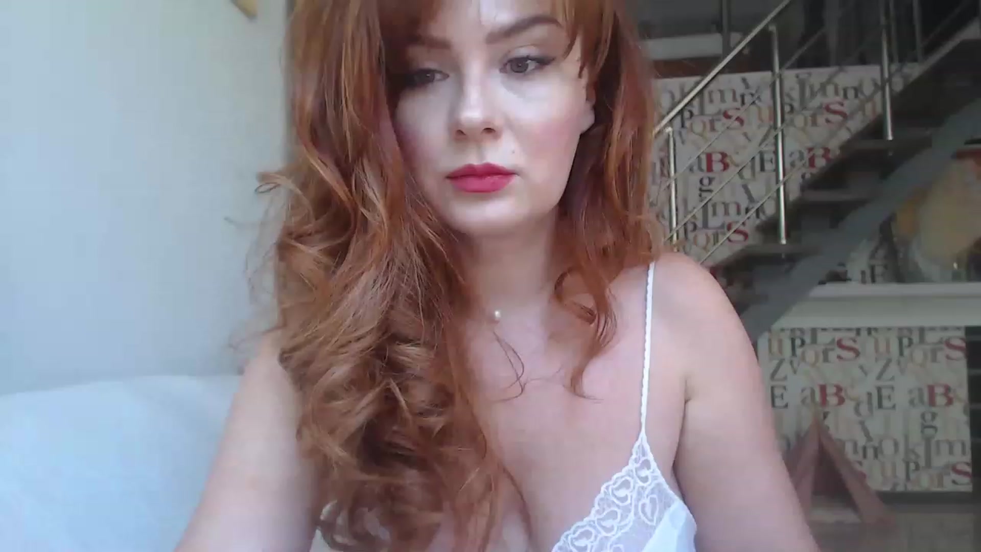 Gallery image thumbnail from Golden_Teaser's myfreecams stream on, 06/04/2023, 12:27 image 5 of 20