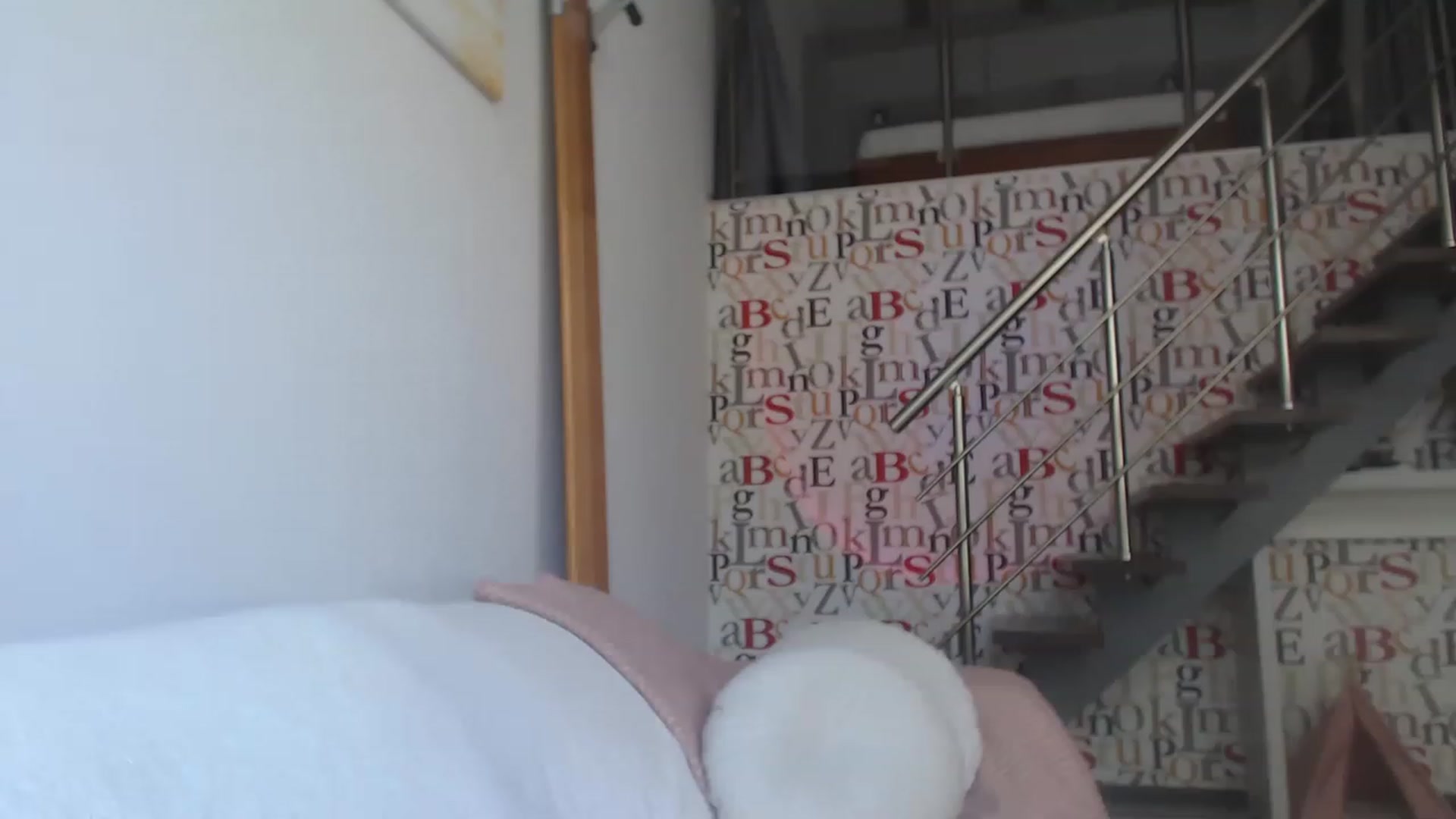 Gallery image thumbnail from Golden_Teaser's myfreecams stream on, 06/04/2023, 12:27 image 11 of 20