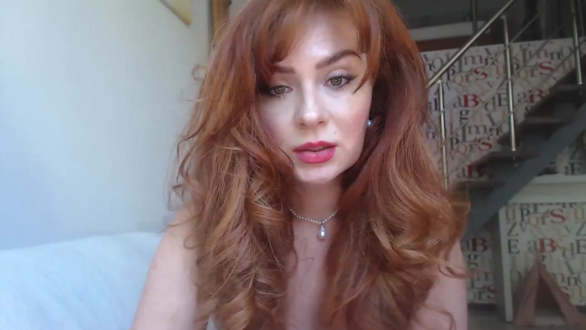 Gallery image thumbnail from Golden_Teaser's myfreecams stream on, 06/04/2023, 13:09 image 6 of 20