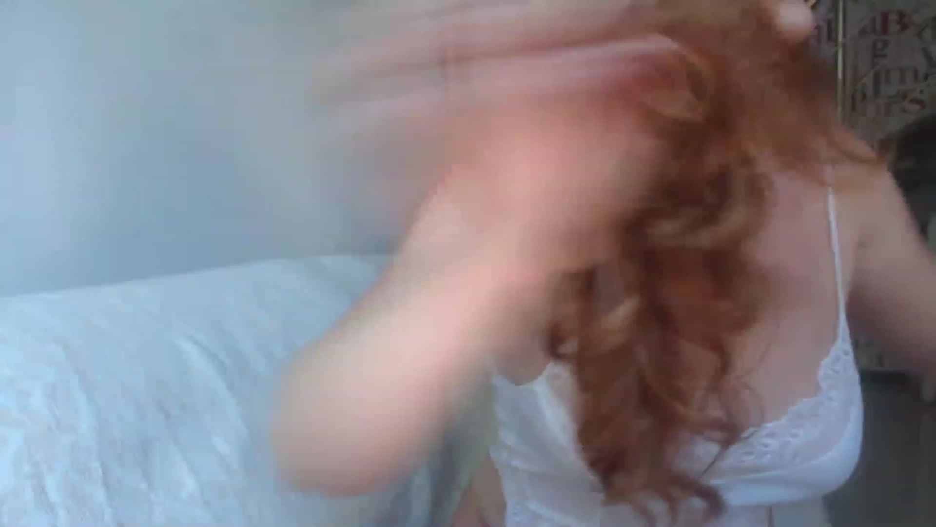 Gallery image thumbnail from Golden_Teaser's myfreecams stream on, 06/04/2023, 17:52 image 2 of 20