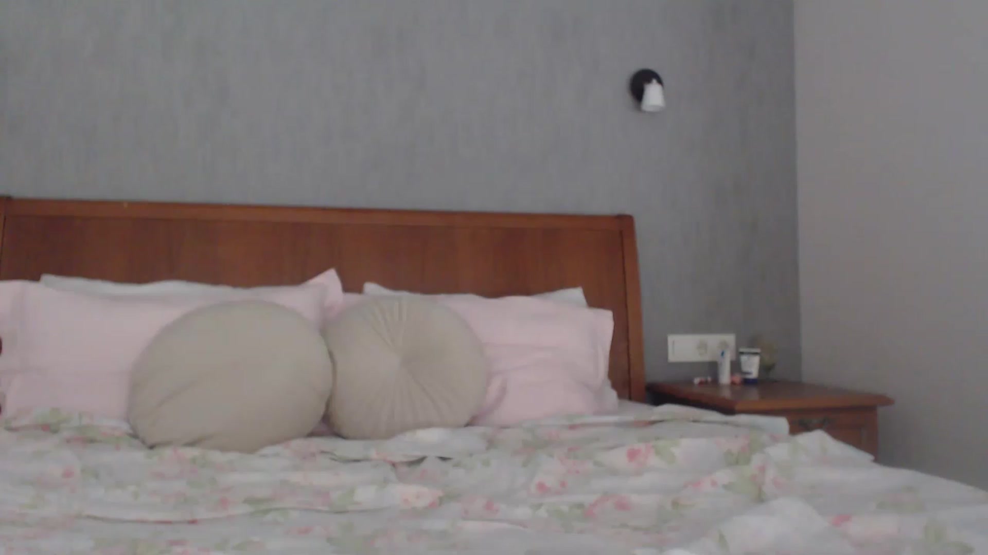 Gallery image thumbnail from Golden_Teaser's myfreecams stream on, 06/06/2023, 13:02 image 8 of 20