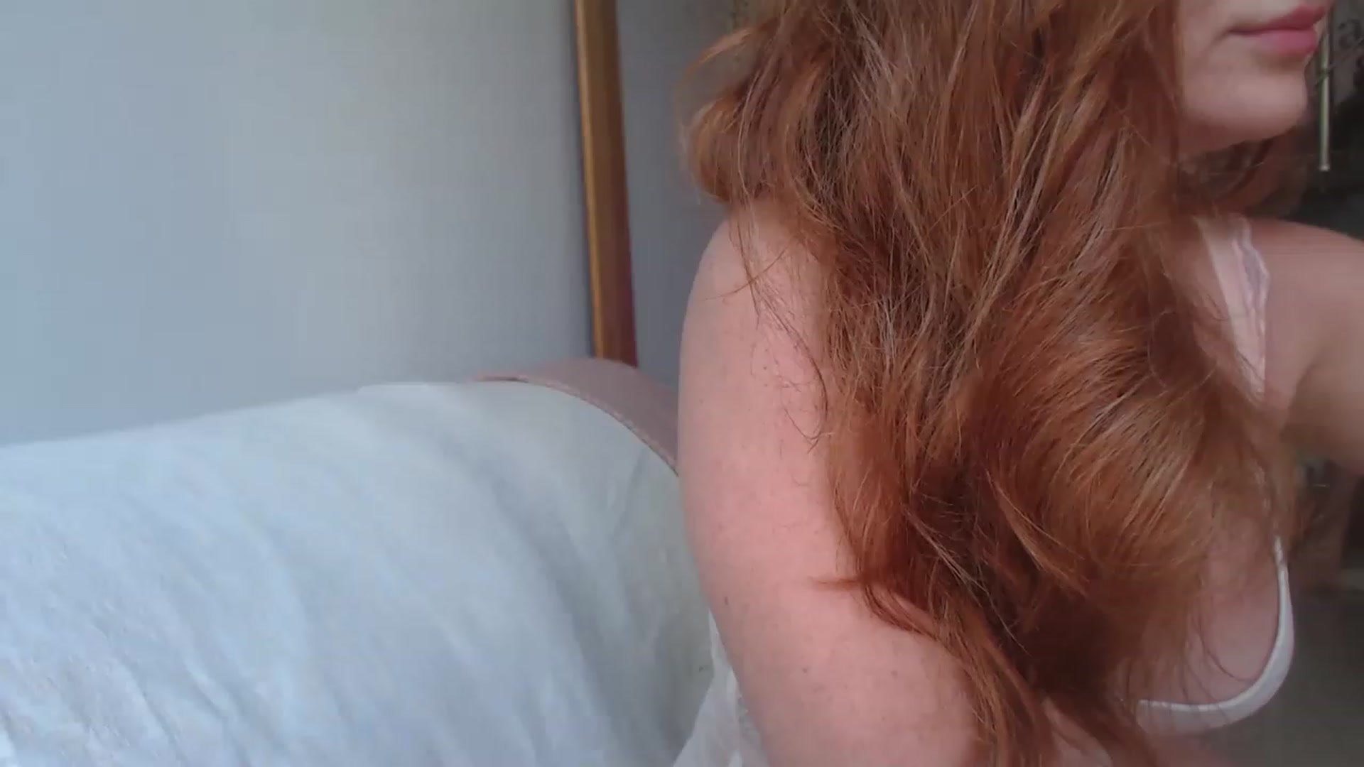 Gallery image thumbnail from Golden_Teaser's myfreecams stream on, 06/12/2023, 16:03 image 17 of 20