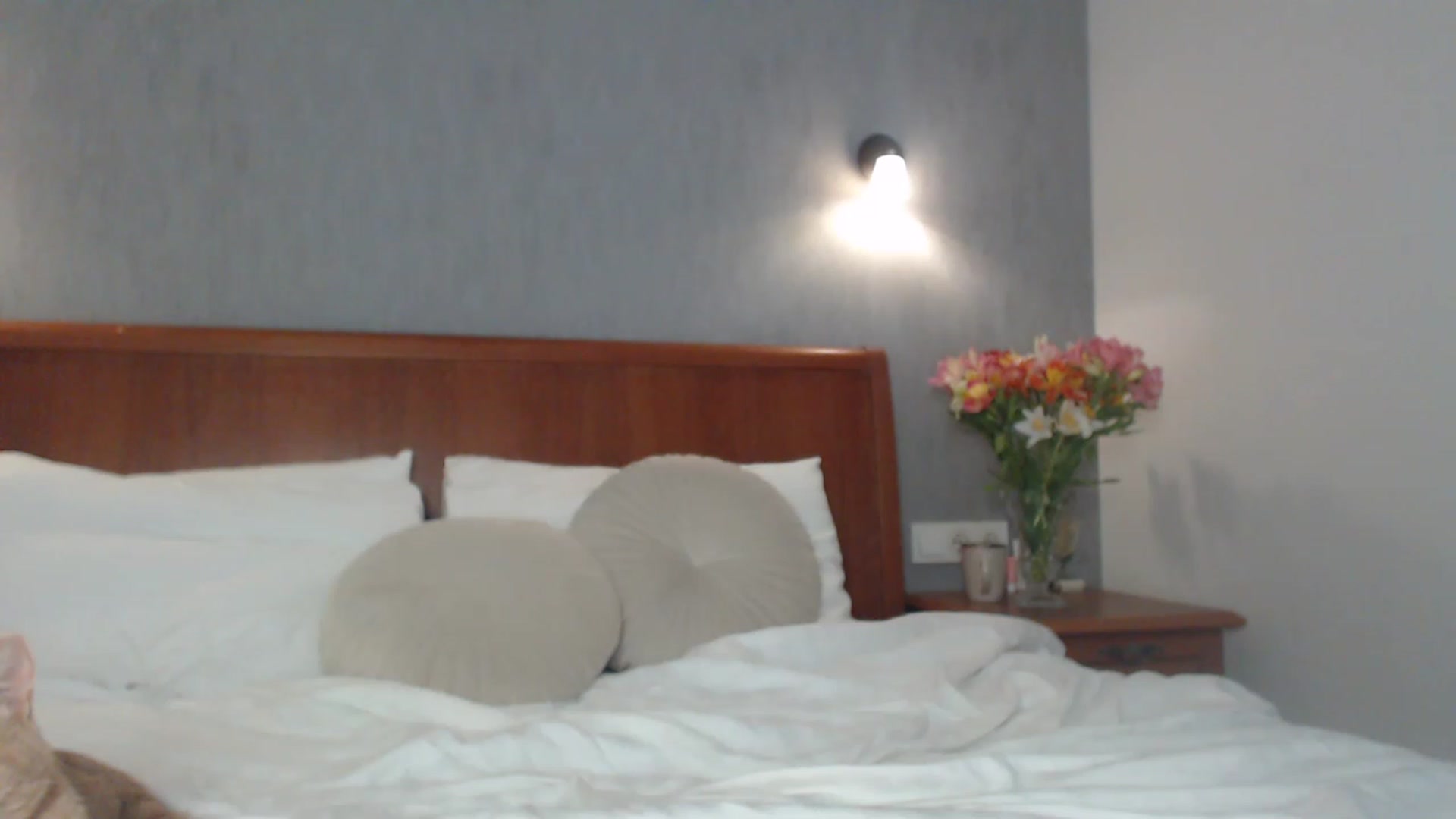 Gallery image thumbnail from Golden_Teaser's myfreecams stream on, 06/13/2023, 13:58 image 8 of 20