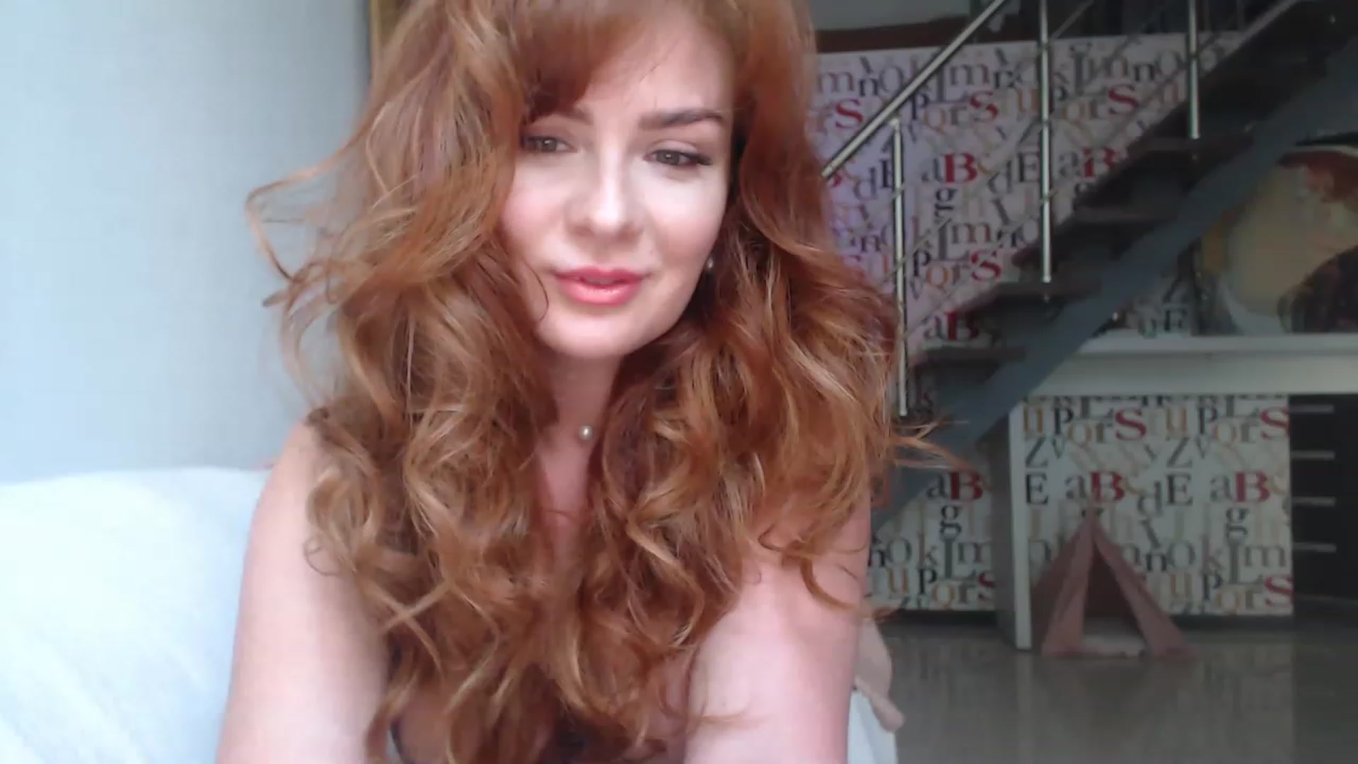 Gallery image thumbnail from Golden_Teaser's myfreecams stream on, 06/15/2023, 16:24 image 9 of 20