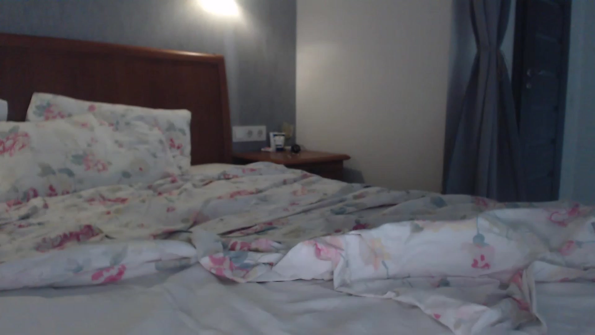Gallery image thumbnail from Golden_Teaser's myfreecams stream on, 06/17/2023, 14:52 image 11 of 20