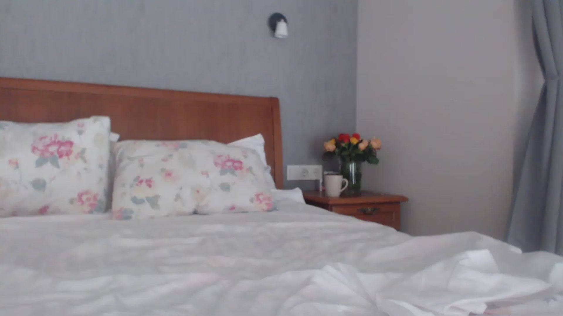 Gallery image thumbnail from Golden_Teaser's myfreecams stream on, 06/20/2023, 13:07 image 3 of 20