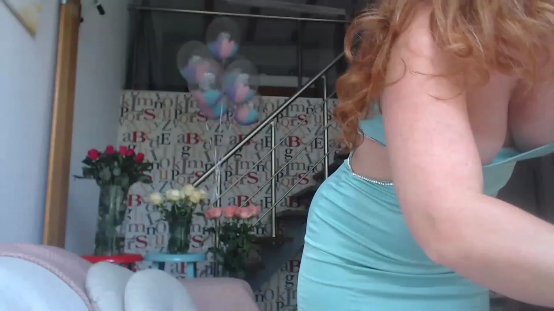 Gallery image thumbnail from Golden_Teaser's myfreecams stream on, 06/24/2023, 15:23 image 6 of 20