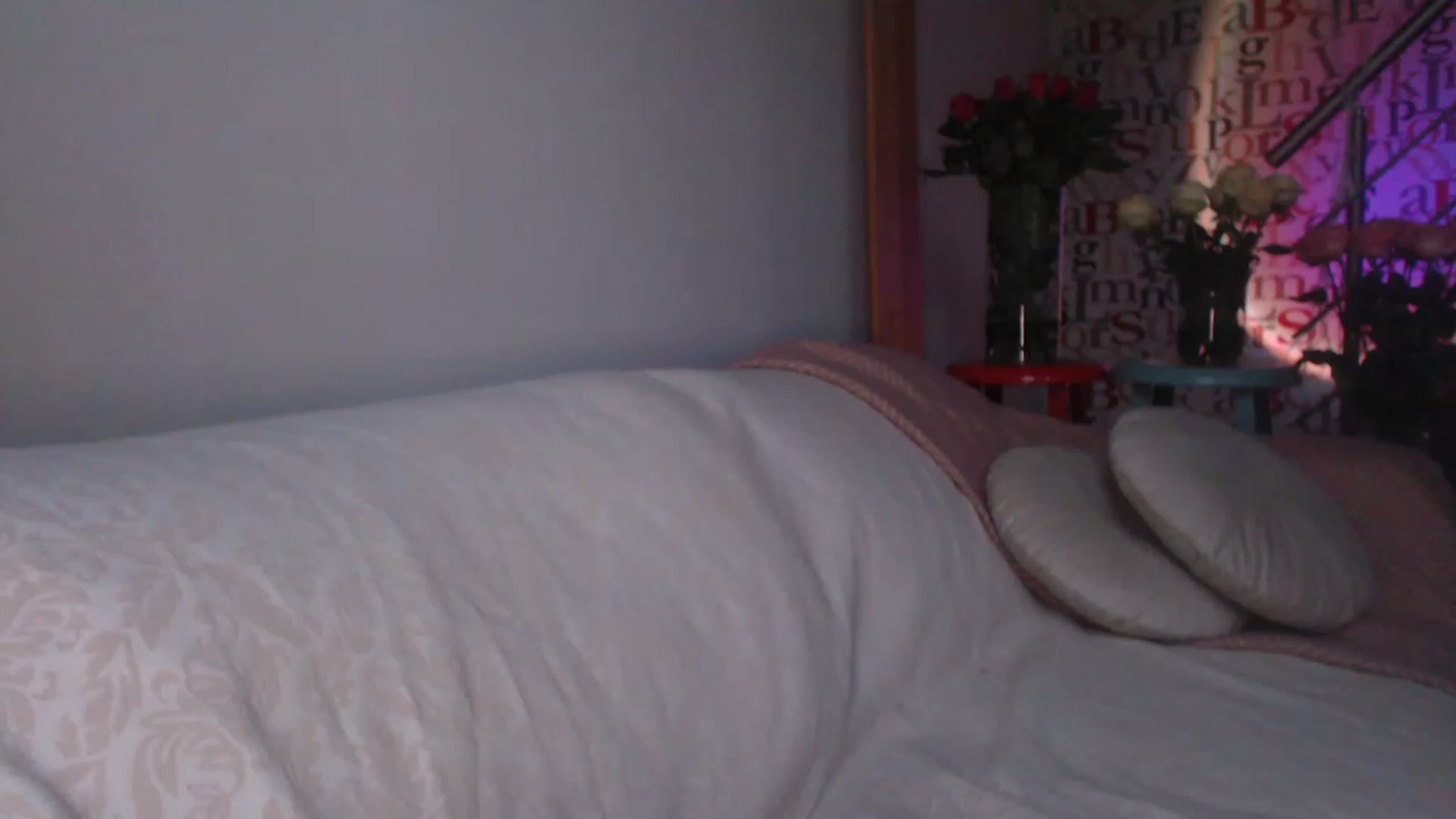 Gallery image thumbnail from Golden_Teaser's myfreecams stream on, 06/24/2023, 17:42 image 19 of 20
