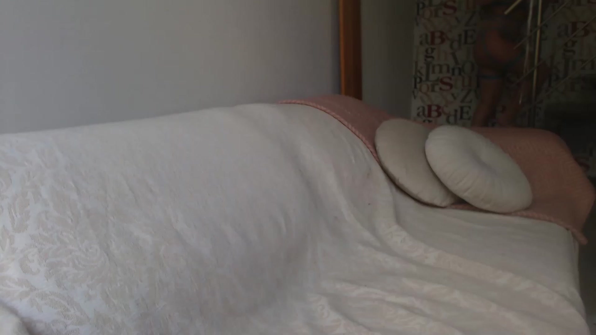Gallery image thumbnail from Golden_Teaser's myfreecams stream on, 06/27/2023, 14:20 image 19 of 20