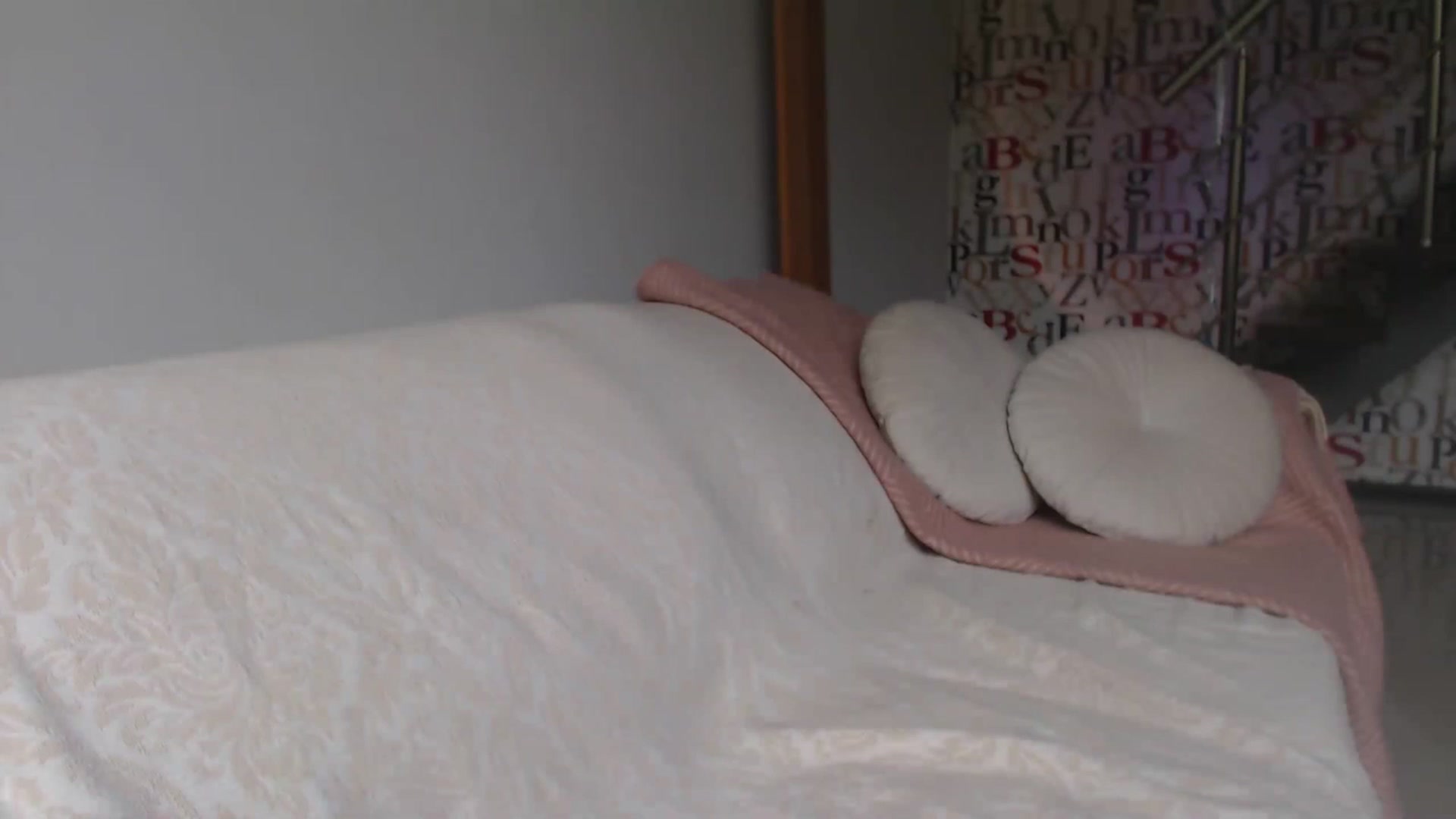 Gallery image thumbnail from Golden_Teaser's myfreecams stream on, 06/28/2023, 12:58 image 7 of 20