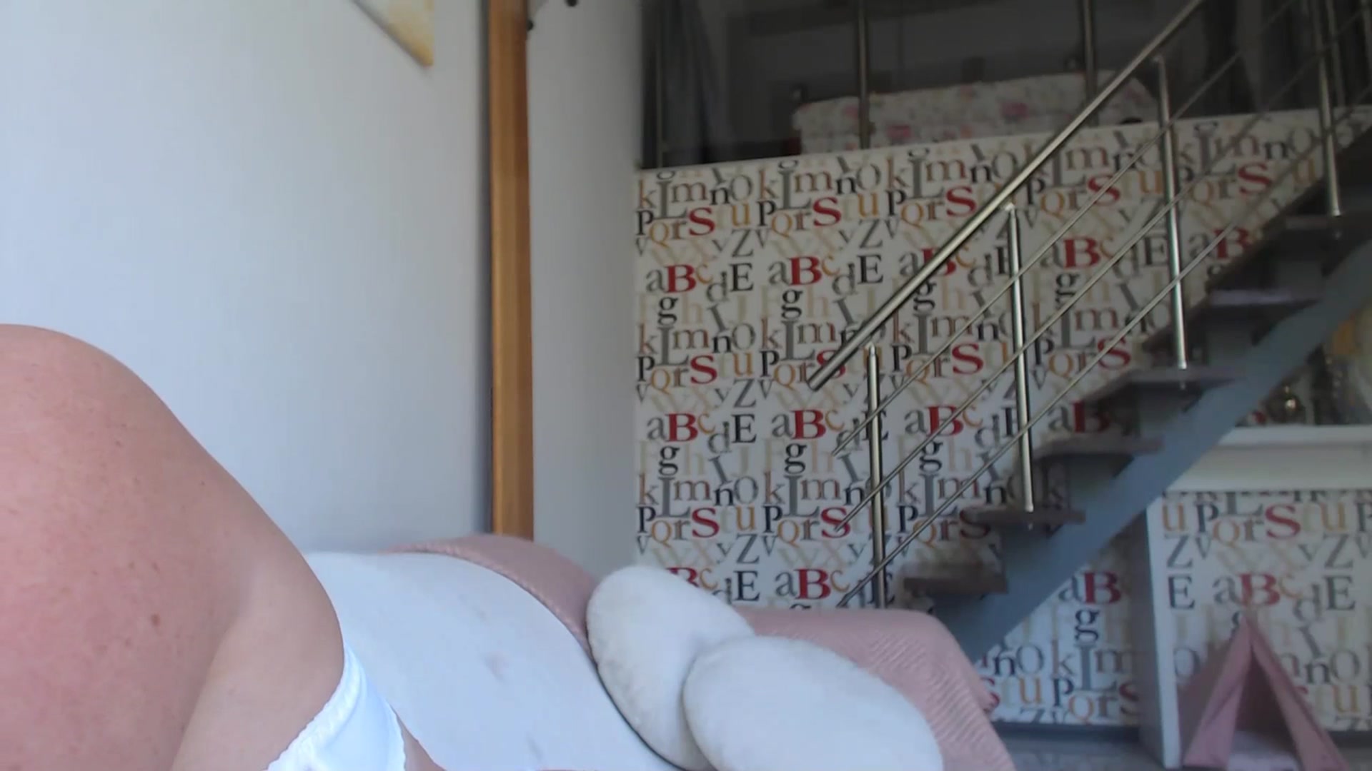 Gallery image thumbnail from Golden_Teaser's myfreecams stream on, 07/21/2023, 14:13 image 3 of 20