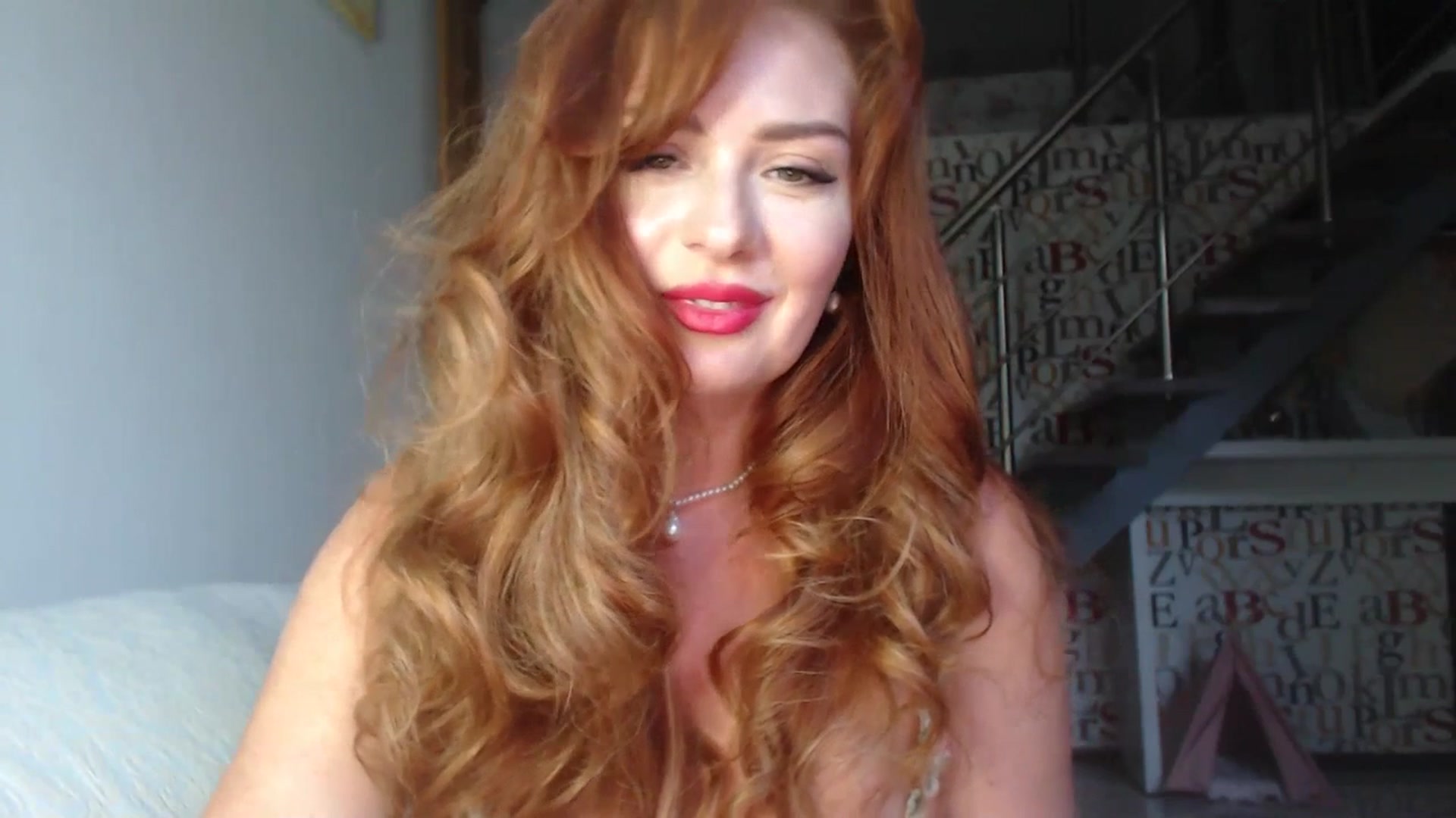 Gallery image thumbnail from Golden_Teaser's myfreecams stream on, 07/21/2023, 17:35 image 11 of 20