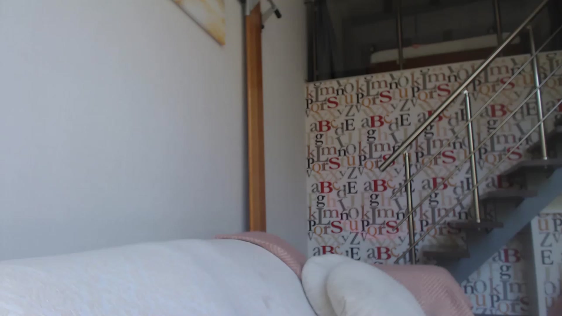 Gallery image thumbnail from Golden_Teaser's myfreecams stream on, 07/24/2023, 12:11 image 6 of 20