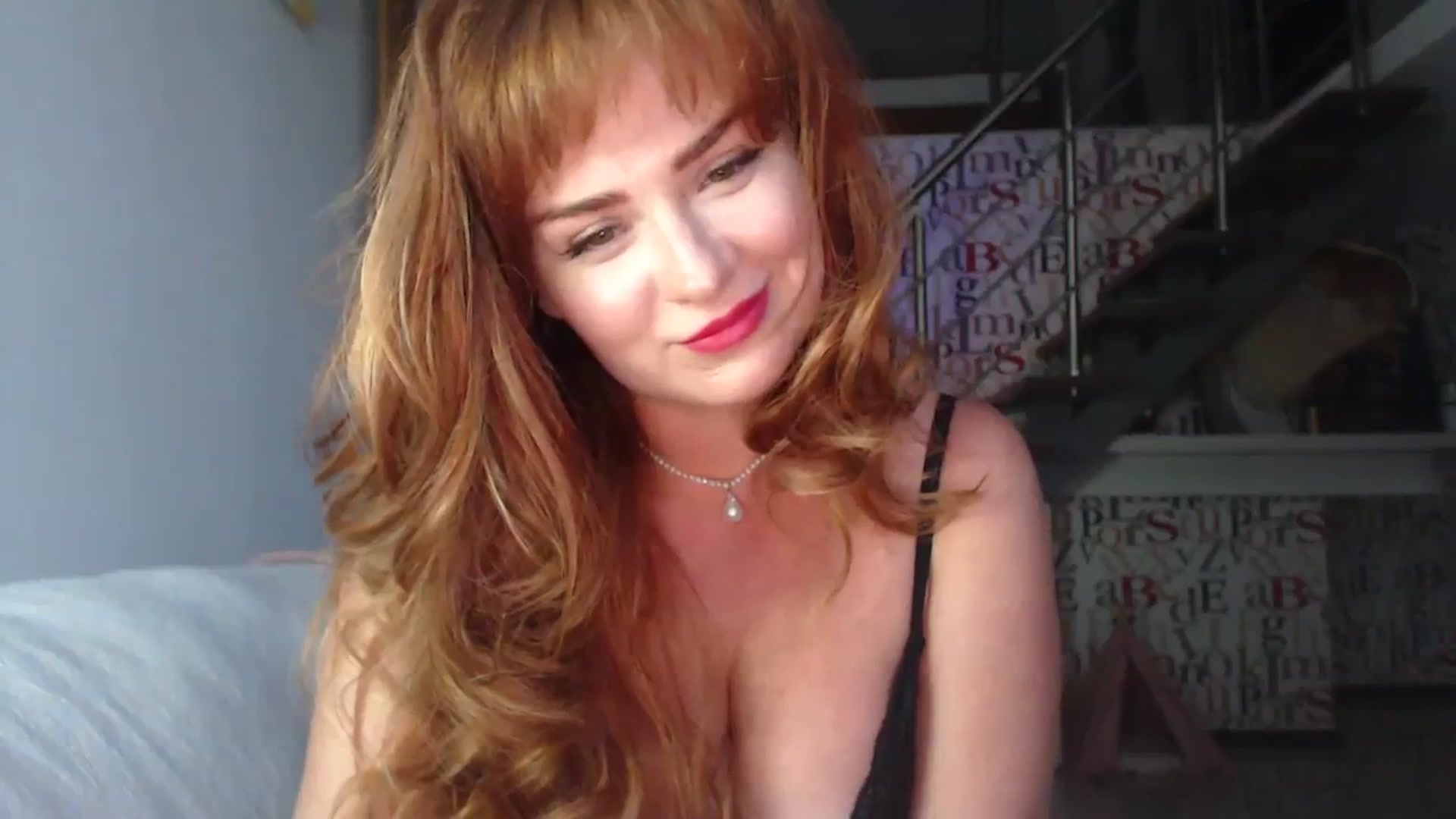 Gallery image thumbnail from Golden_Teaser's myfreecams stream on, 08/05/2023, 17:48 image 3 of 20