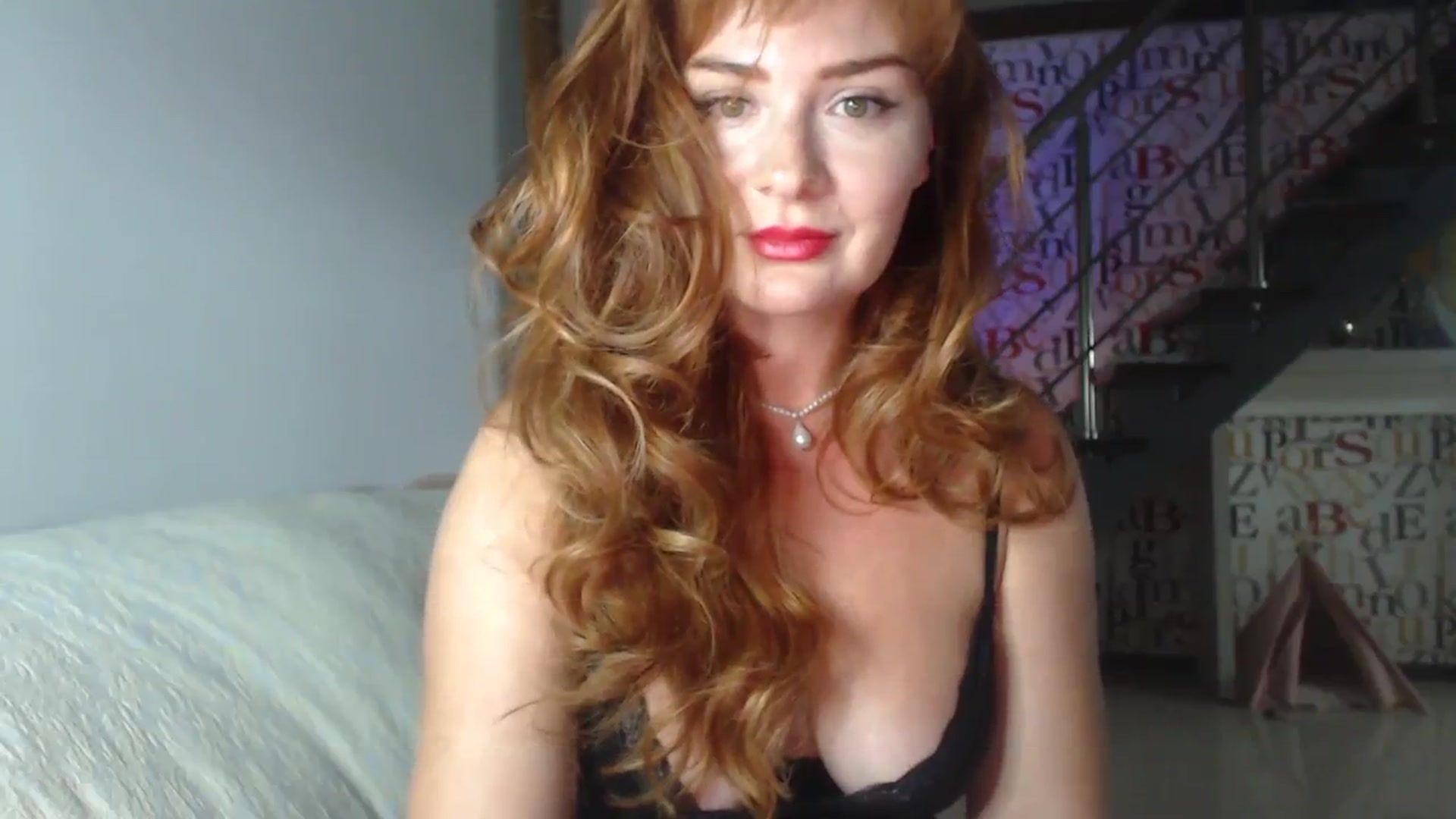 Gallery image thumbnail from Golden_Teaser's myfreecams stream on, 08/05/2023, 17:48 image 18 of 20