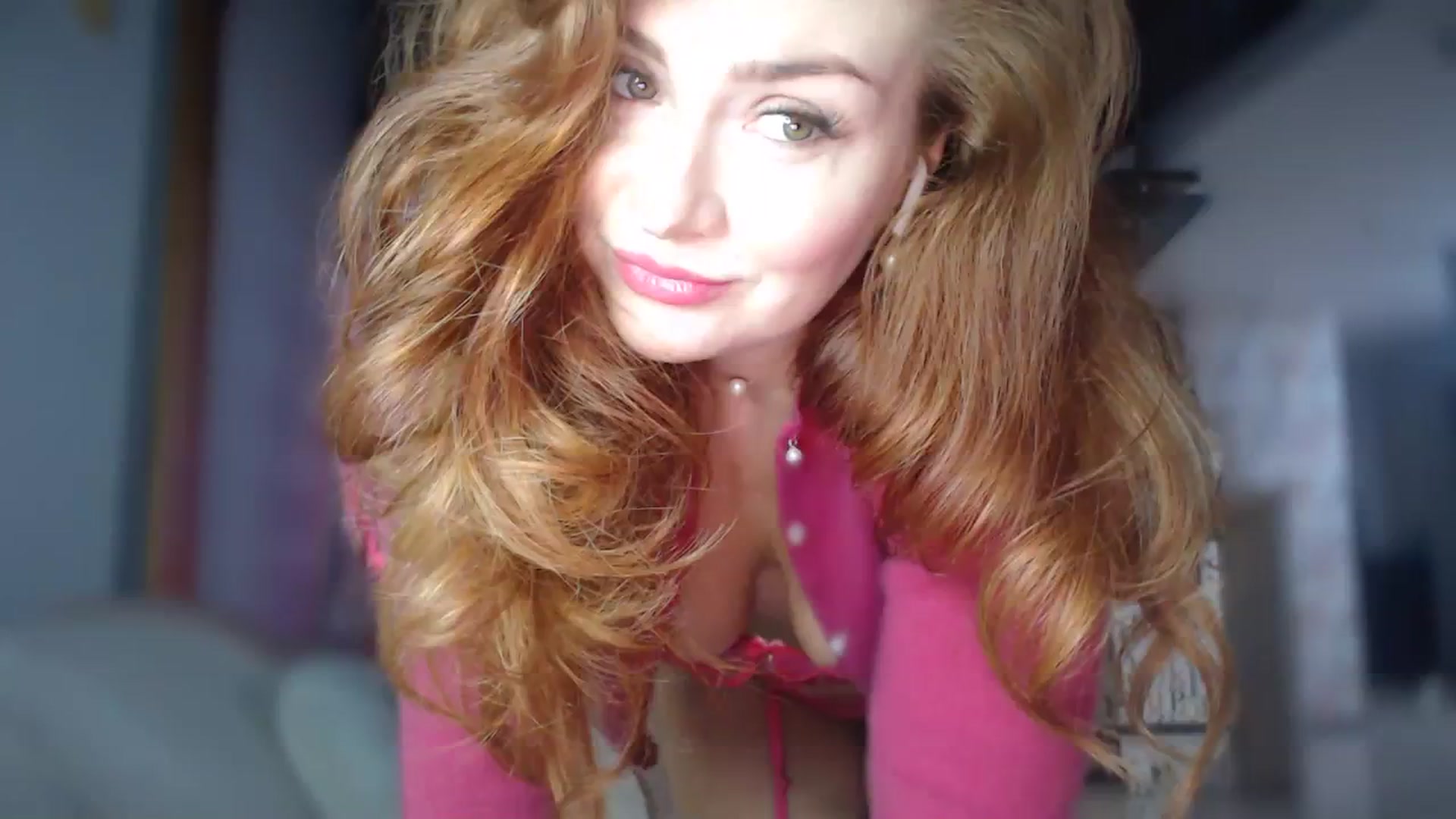 Gallery image thumbnail from Golden_Teaser's myfreecams stream on, 11/05/2023, 15:54 image 18 of 20