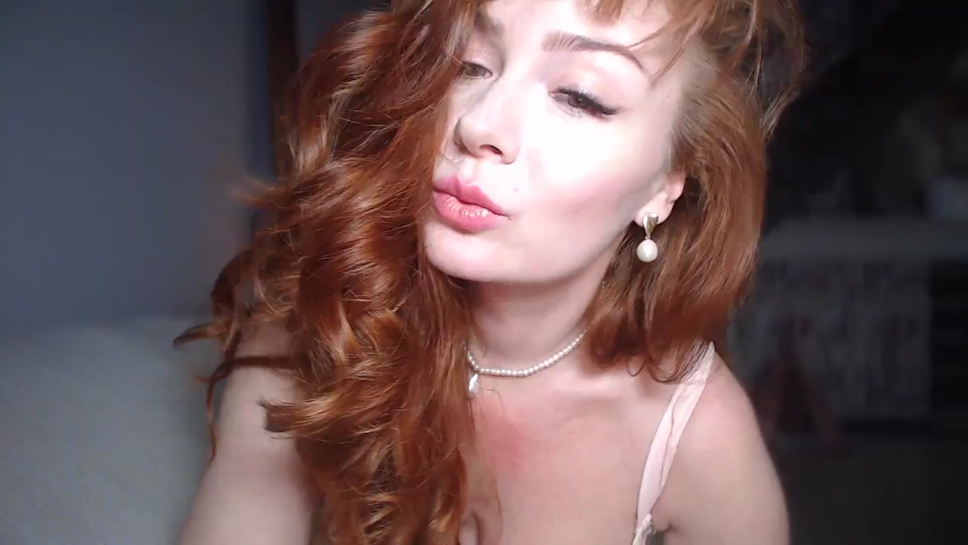 Gallery image thumbnail from Golden_Teaser's myfreecams stream on, 01/19/2024, 15:21 image 16 of 20