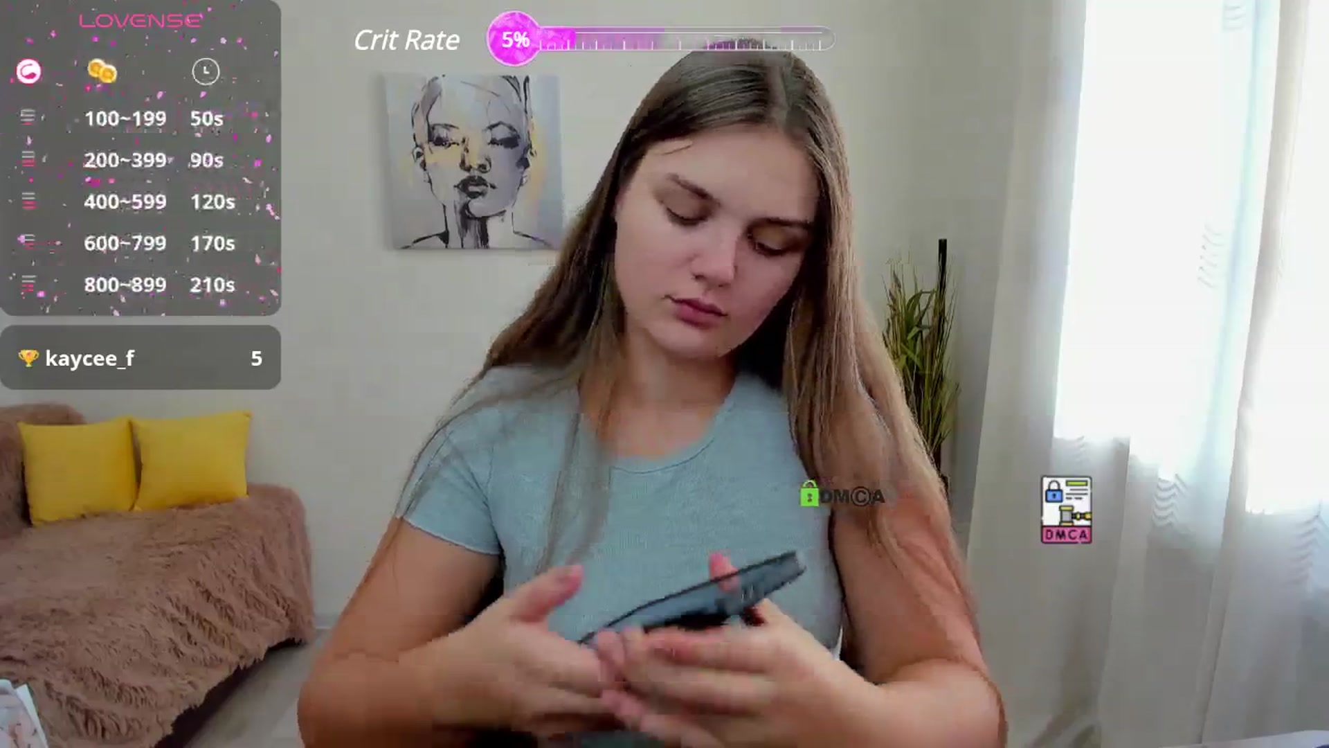 Gallery image thumbnail from Golden_doll_'s myfreecams stream on, 10/08/2024, 13:46 image 8 of 20