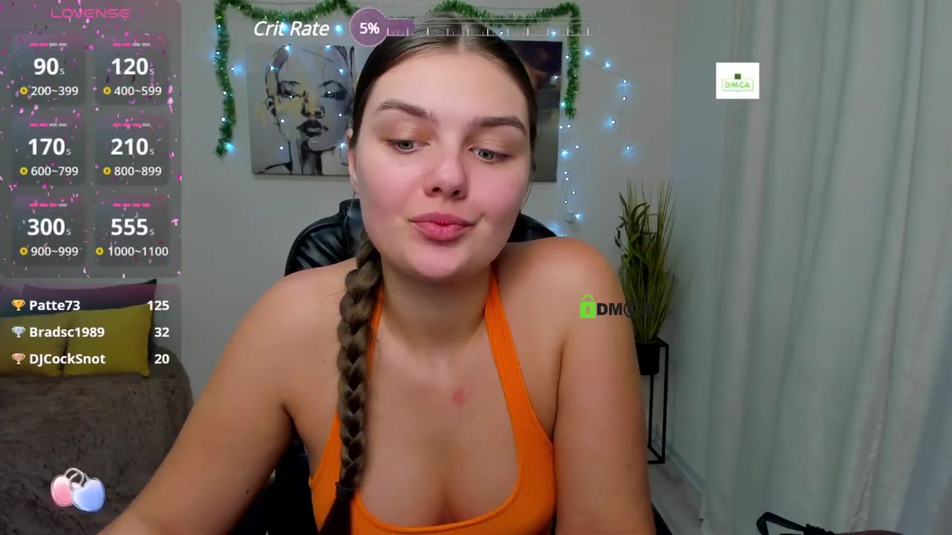 Gallery image thumbnail from Golden_doll_'s myfreecams stream on, 12/17/2024, 15:48 image 12 of 20