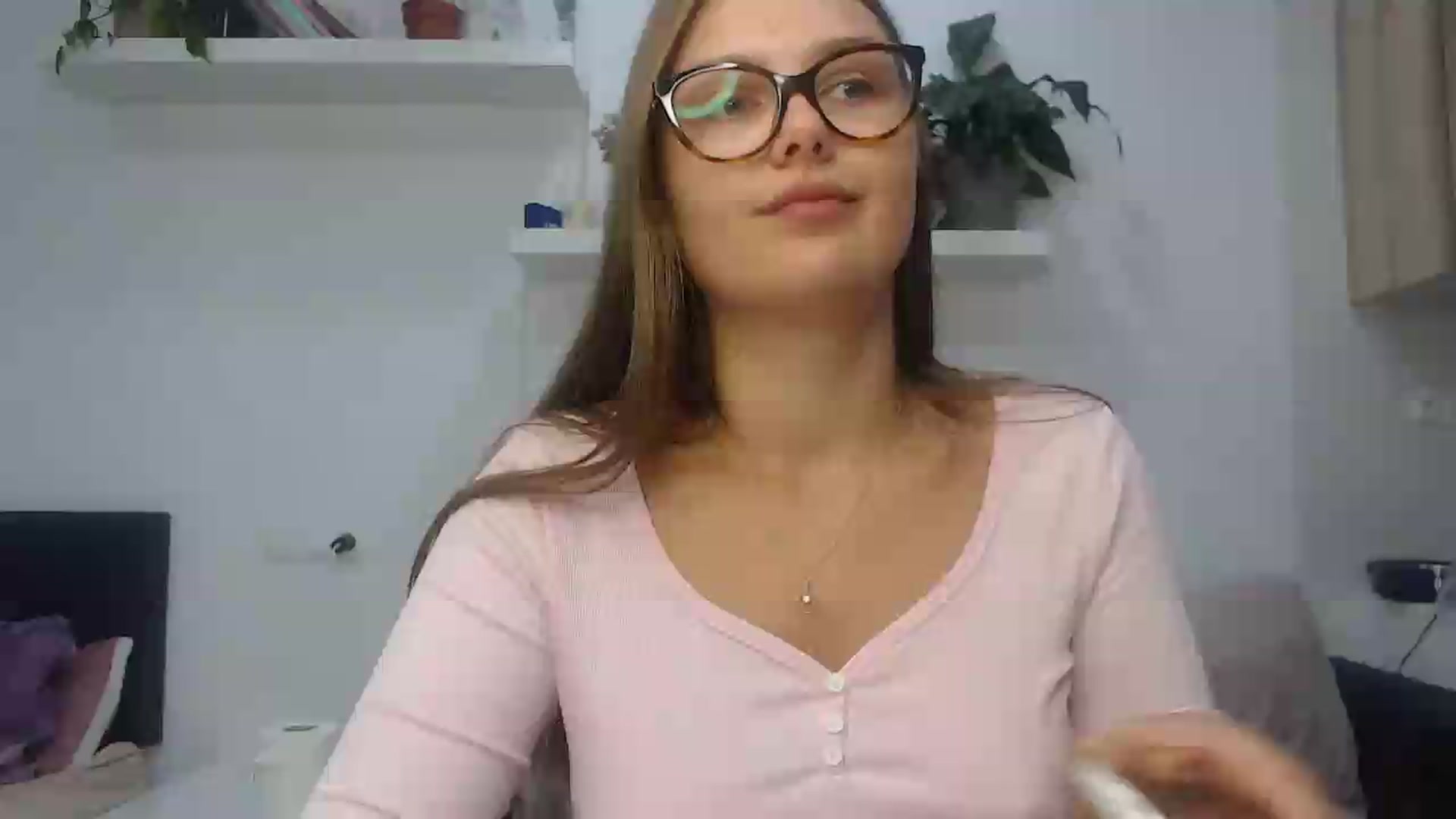 Gallery image thumbnail from Golden_doll_'s myfreecams stream on, 08/29/2026, 16:58 image 7 of 20