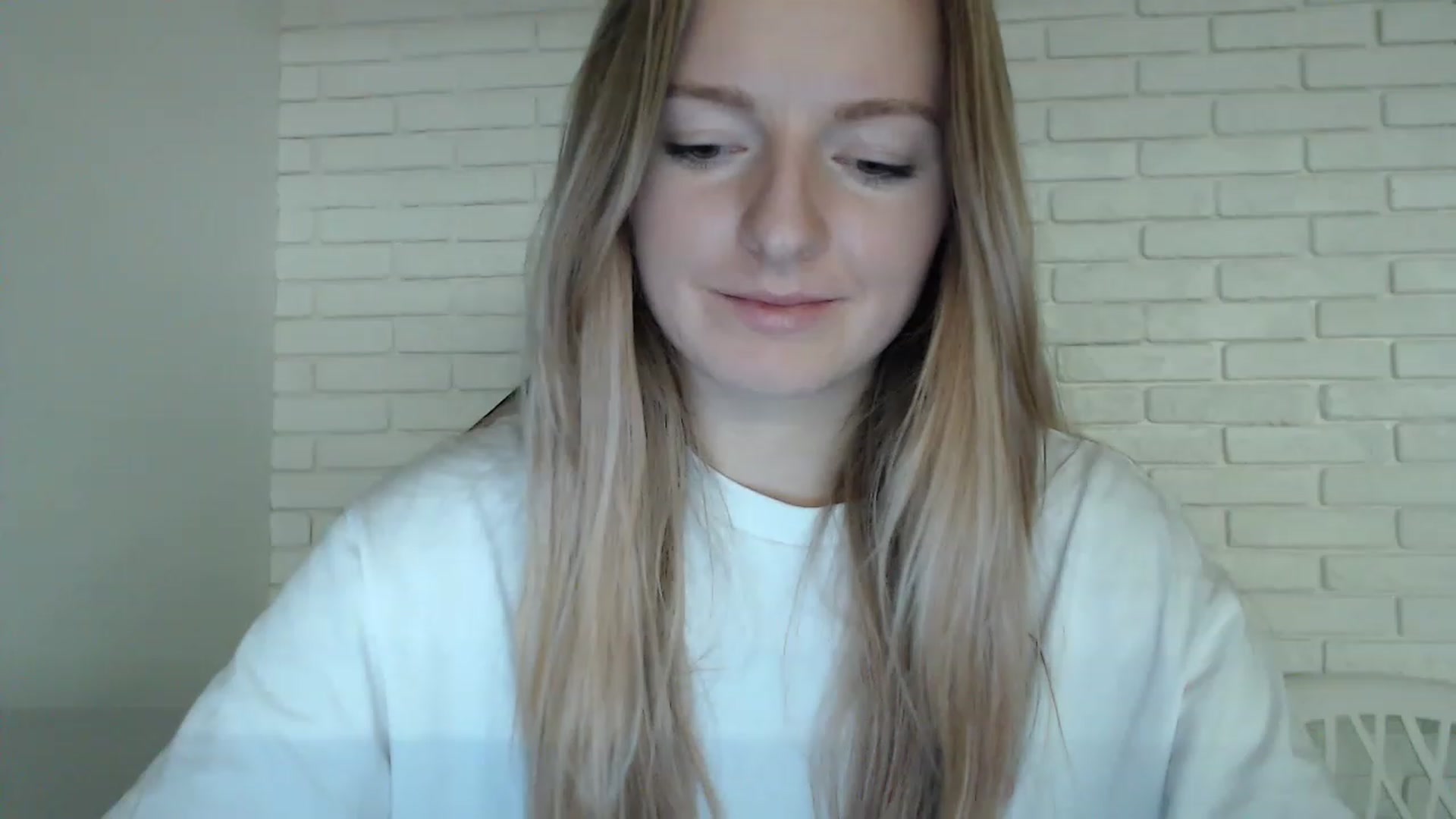 Gallery image thumbnail from Goldi_lady's myfreecams stream on, 01/01/2023, 15:24 image 9 of 20