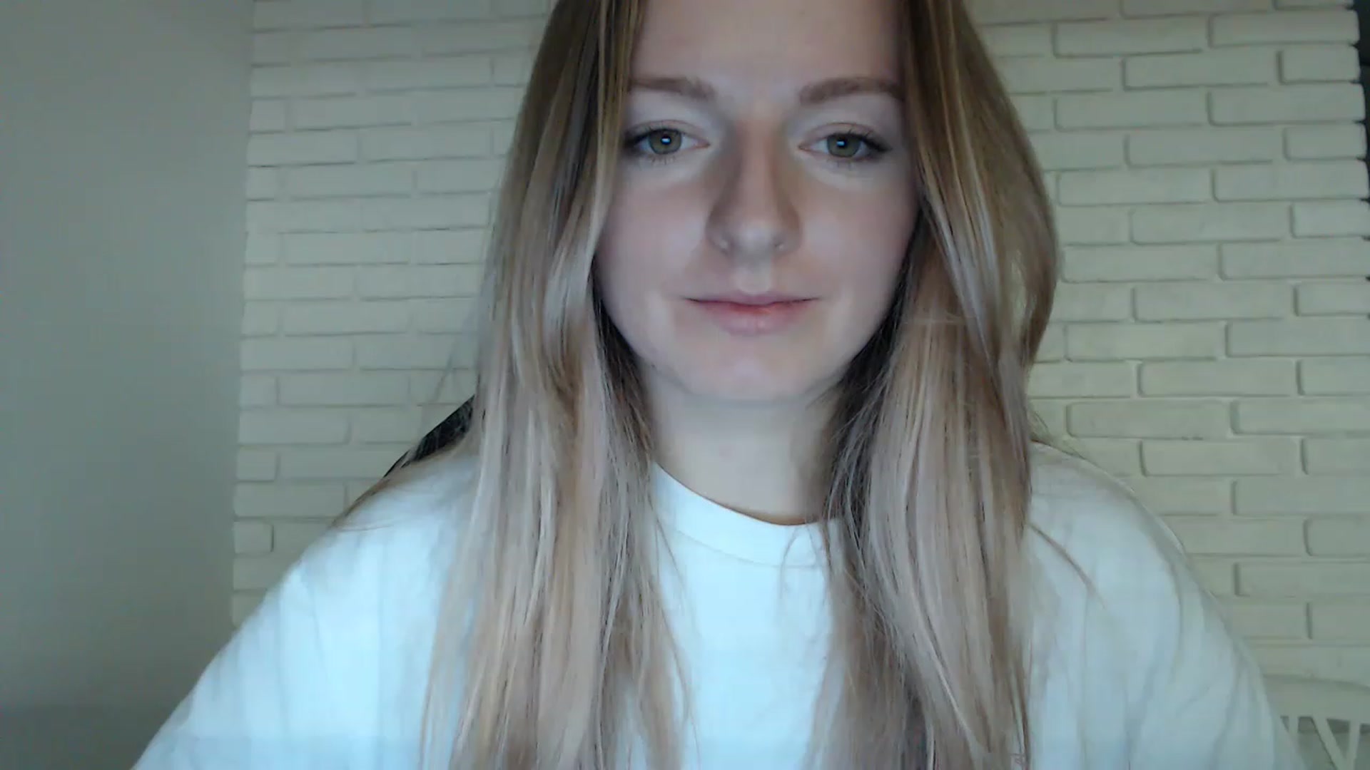 Gallery image thumbnail from Goldi_lady's myfreecams stream on, 01/01/2023, 15:24 image 19 of 20