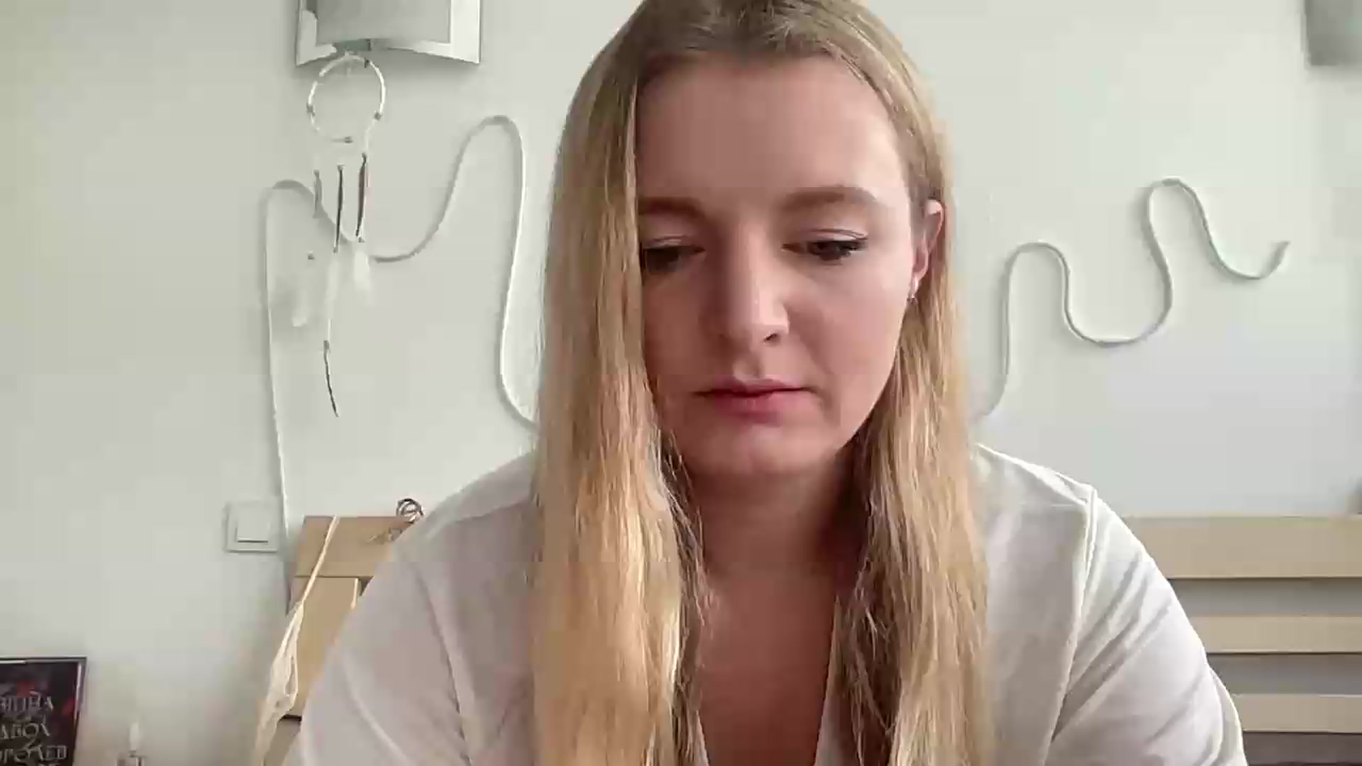 Gallery image thumbnail from Goldi_lady's myfreecams stream on, 08/26/2026, 18:01 image 1 of 20