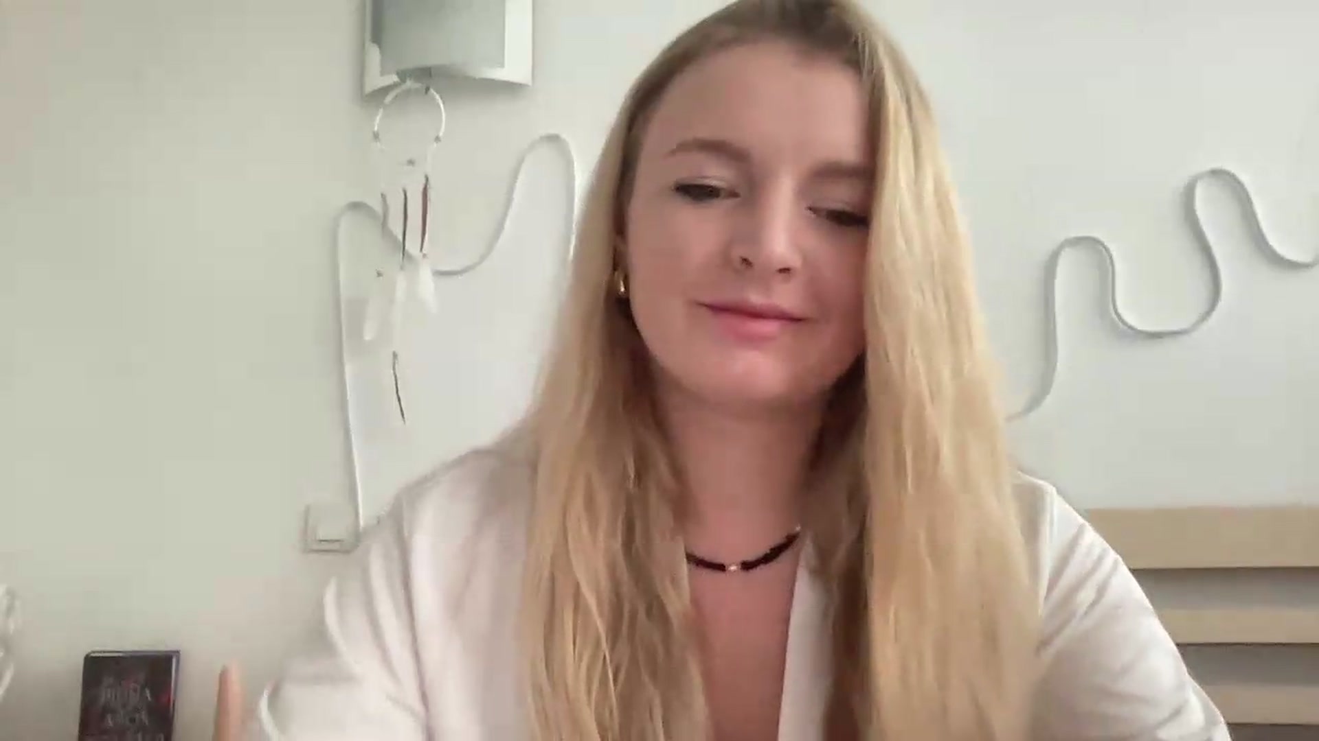 Gallery image thumbnail from Goldi_lady's myfreecams stream on, 08/26/2026, 18:01 image 15 of 20