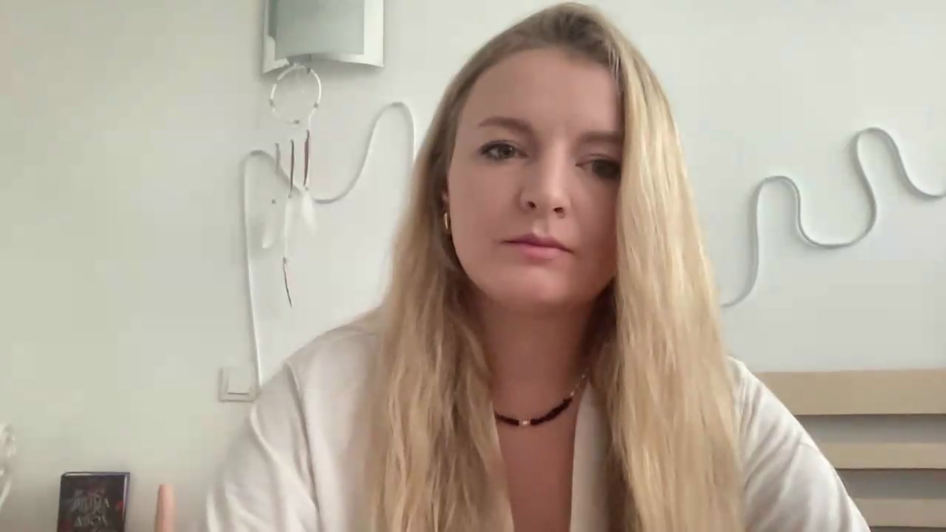 Gallery image thumbnail from Goldi_lady's myfreecams stream on, 08/26/2026, 18:01 image 13 of 20