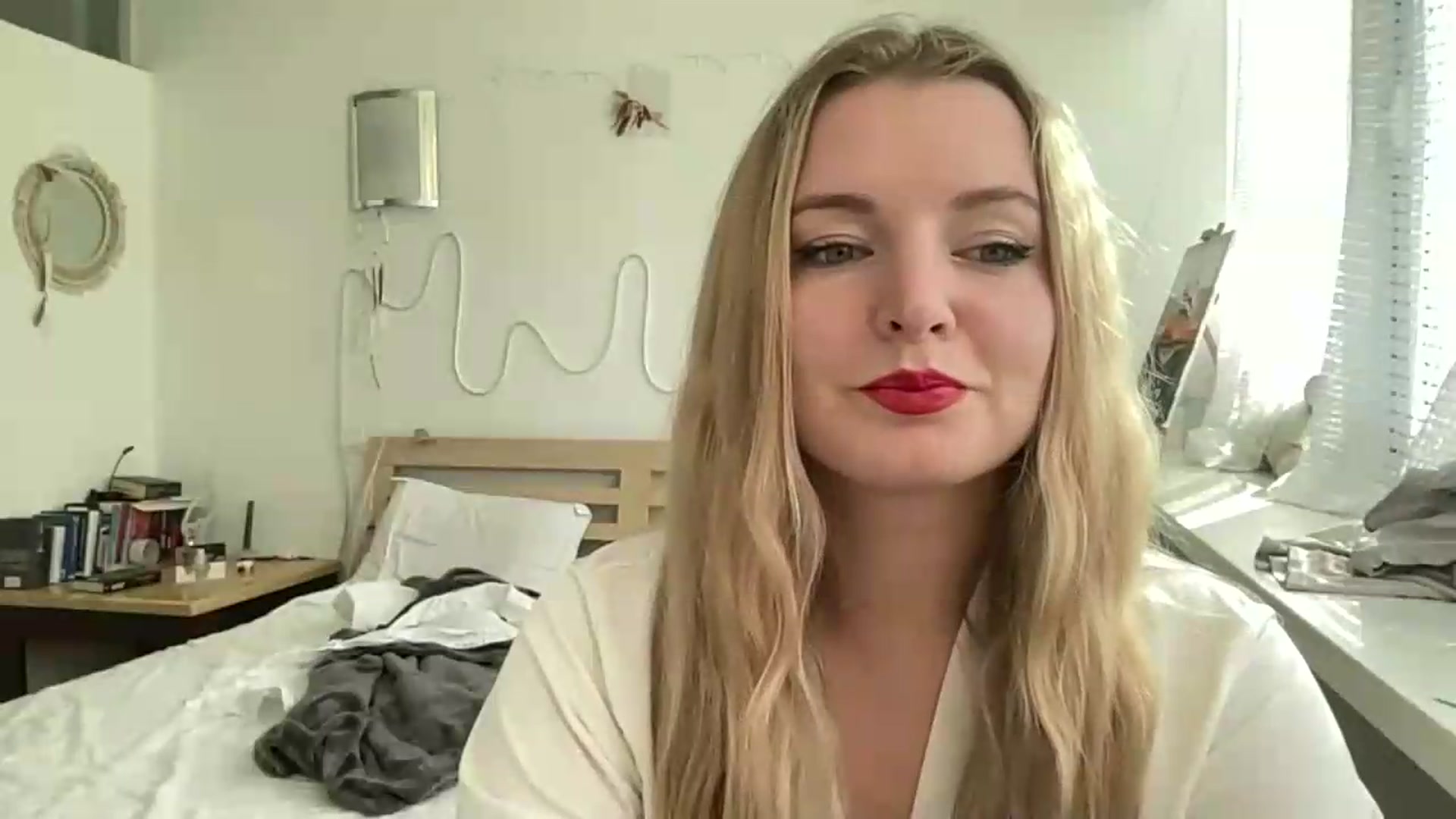 Gallery image thumbnail from Goldi_lady's myfreecams stream on, 09/08/2026, 13:35 image 19 of 20