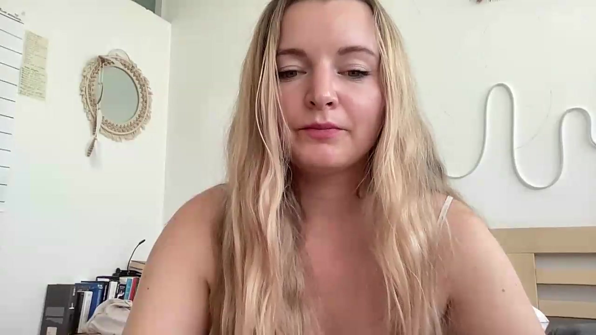 Gallery image thumbnail from Goldi_lady's myfreecams stream on, 09/09/2026, 12:57 image 20 of 20