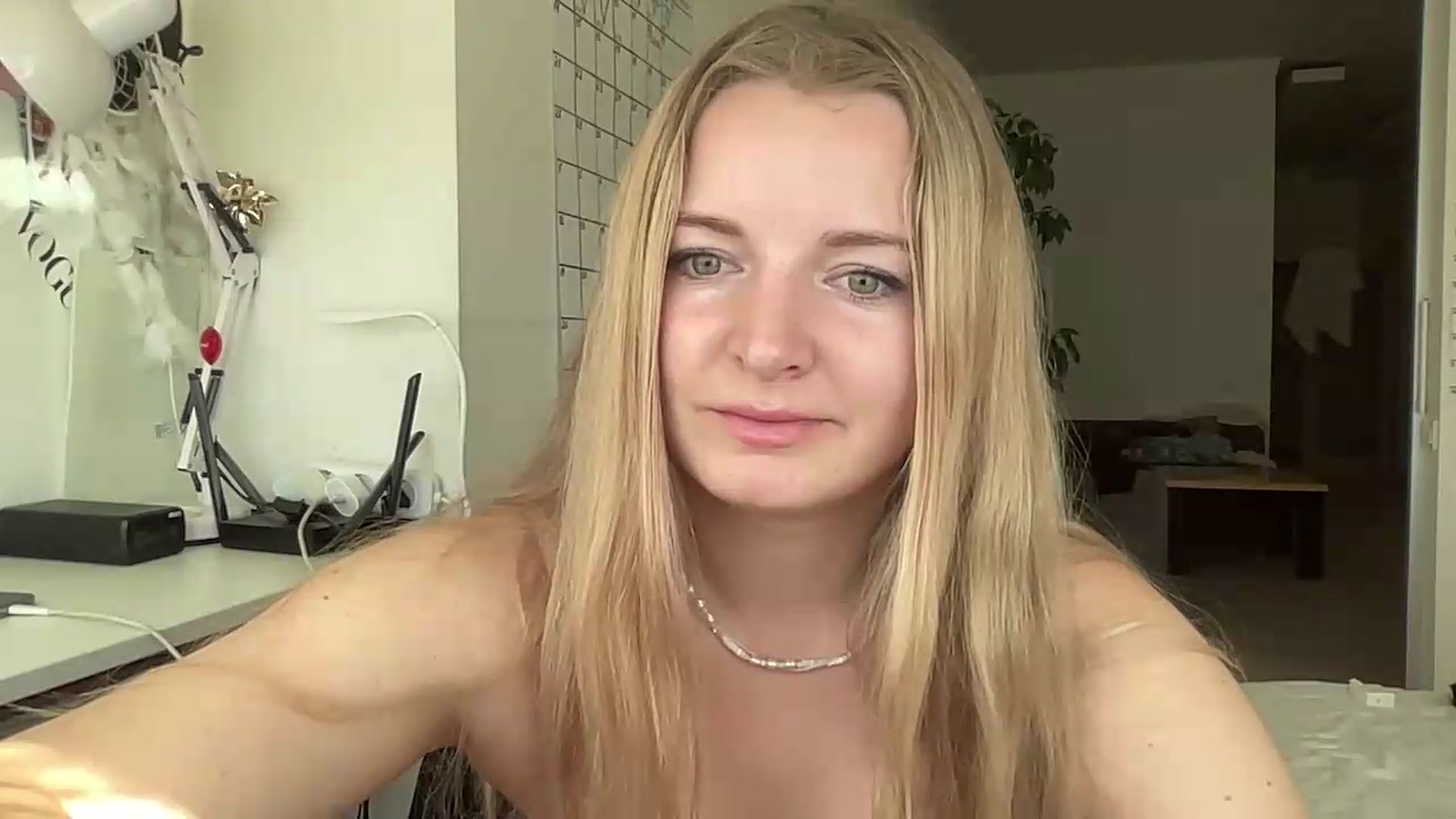 Gallery image thumbnail from Goldi_lady's myfreecams stream on, 09/10/2026, 13:26 image 18 of 20