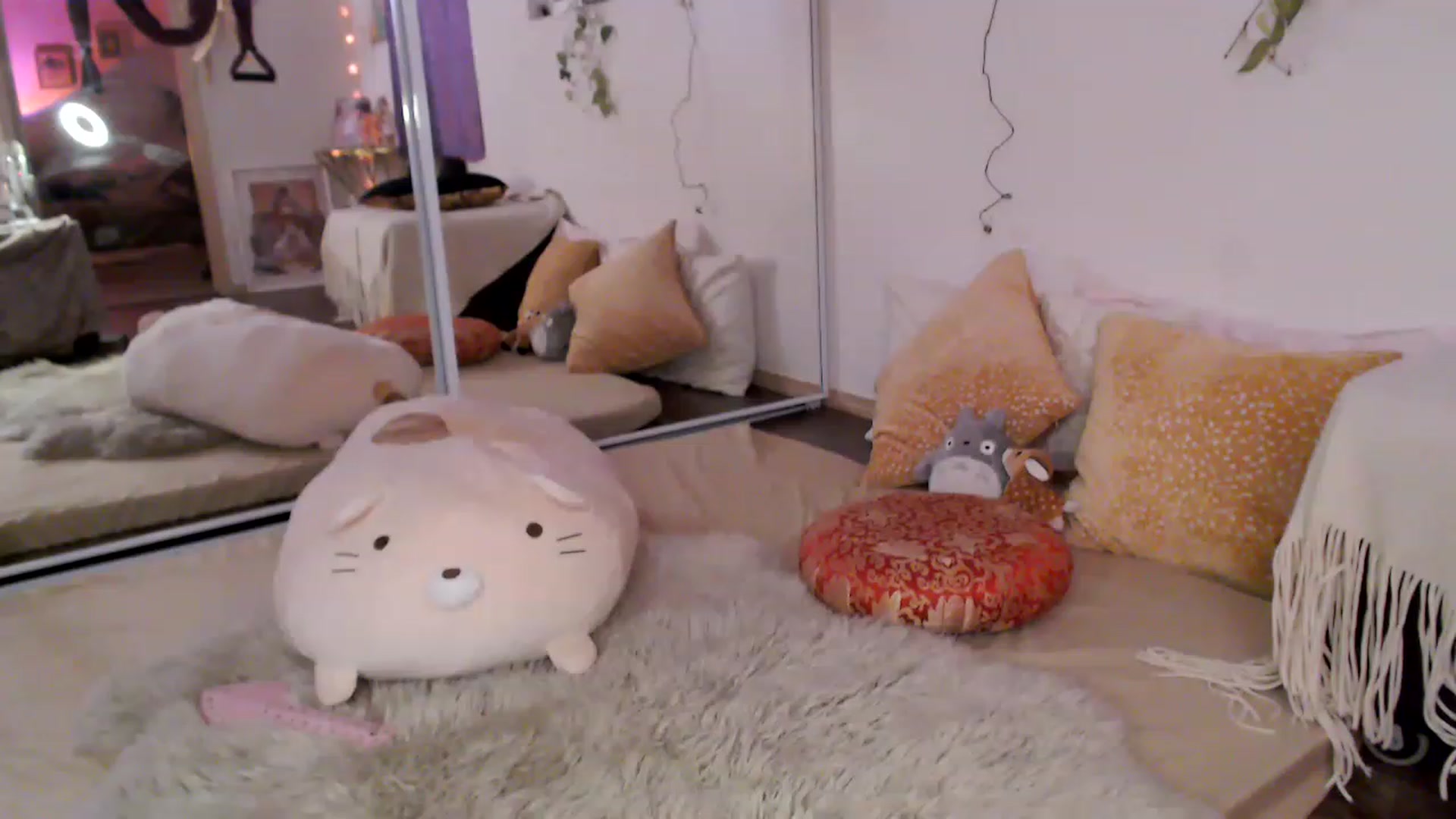 Gallery image thumbnail from GoldieFawn's myfreecams stream on, 03/12/2023, 09:33 image 11 of 20