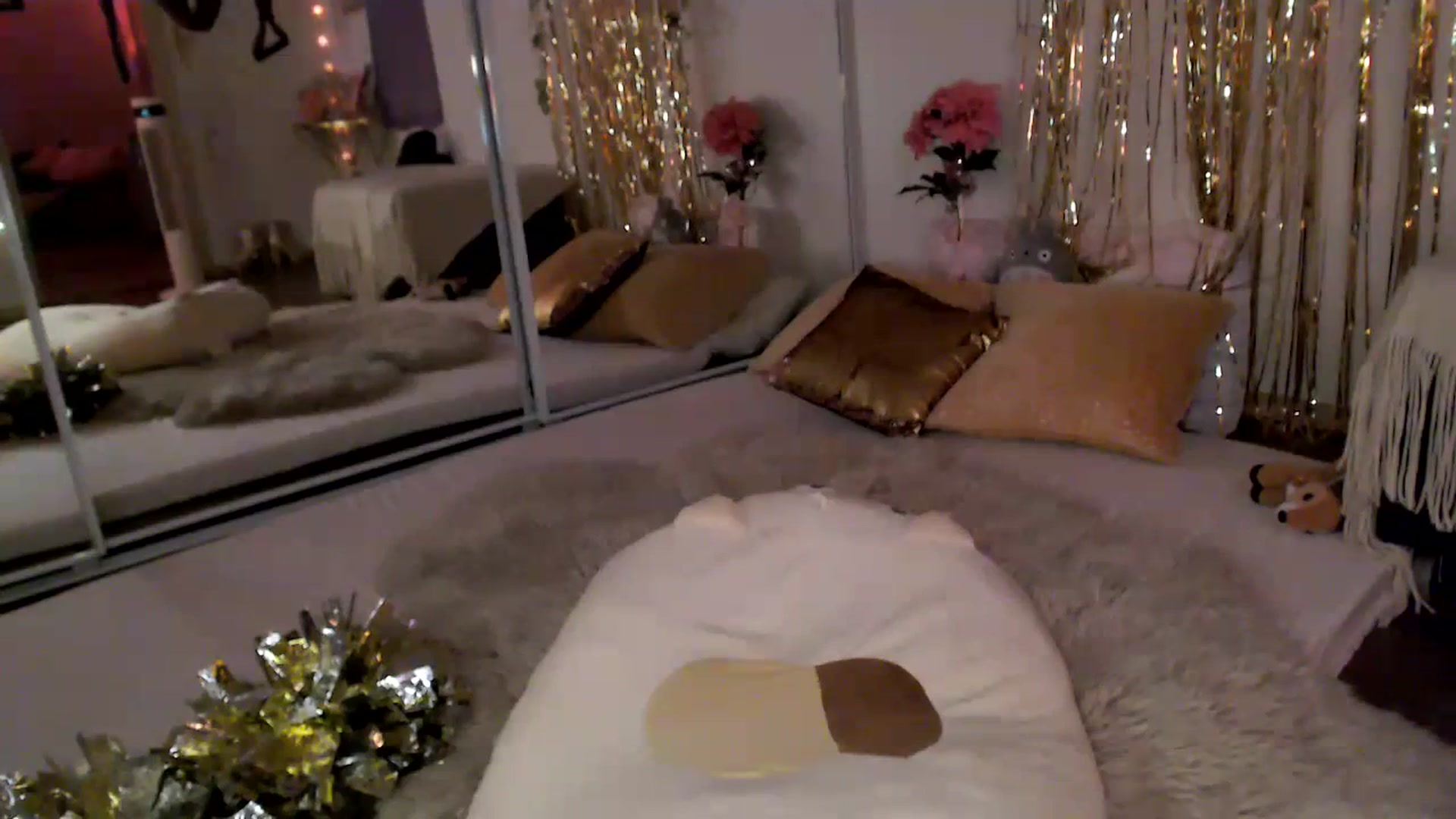 Gallery image thumbnail from GoldieFawn's myfreecams stream on, 07/01/2023, 07:24 image 20 of 20