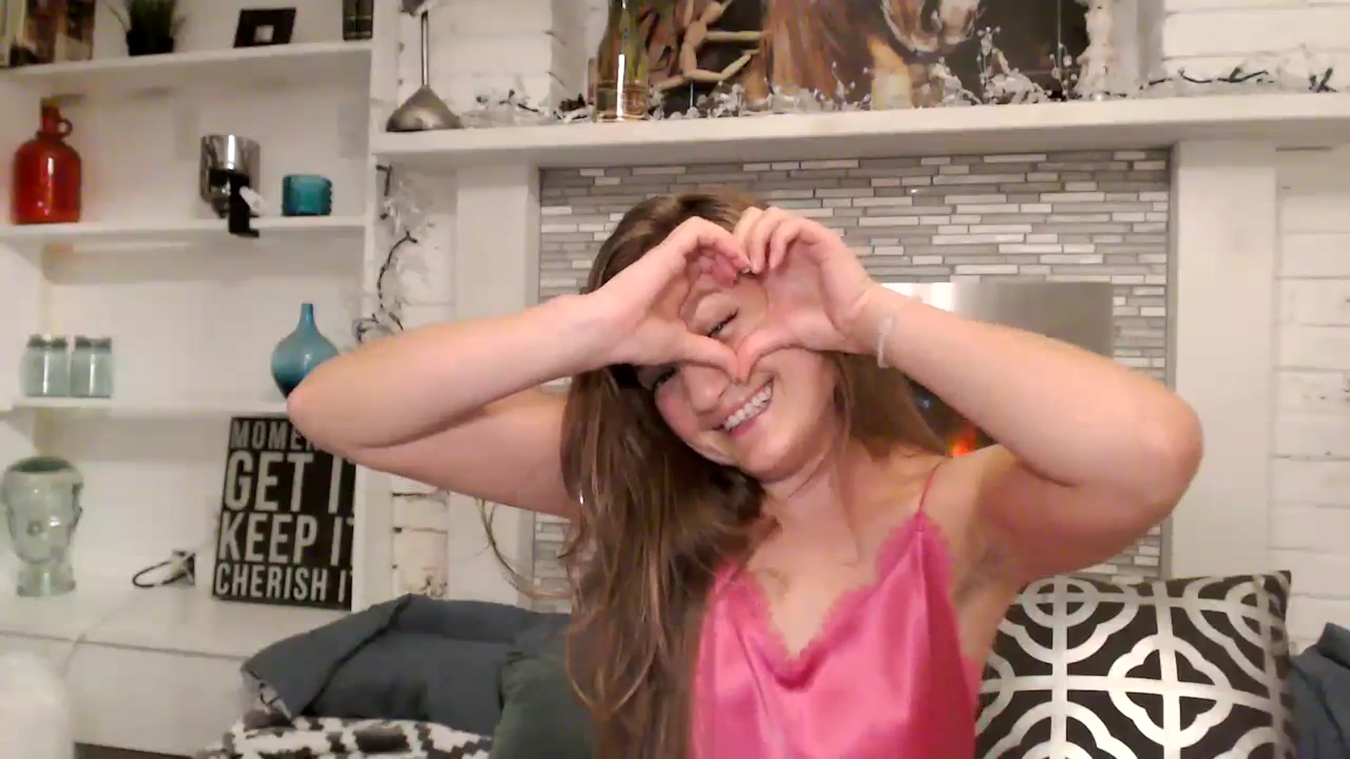 Gallery image thumbnail from GoldieFawn's myfreecams stream on, 07/22/2023, 08:09 image 16 of 20