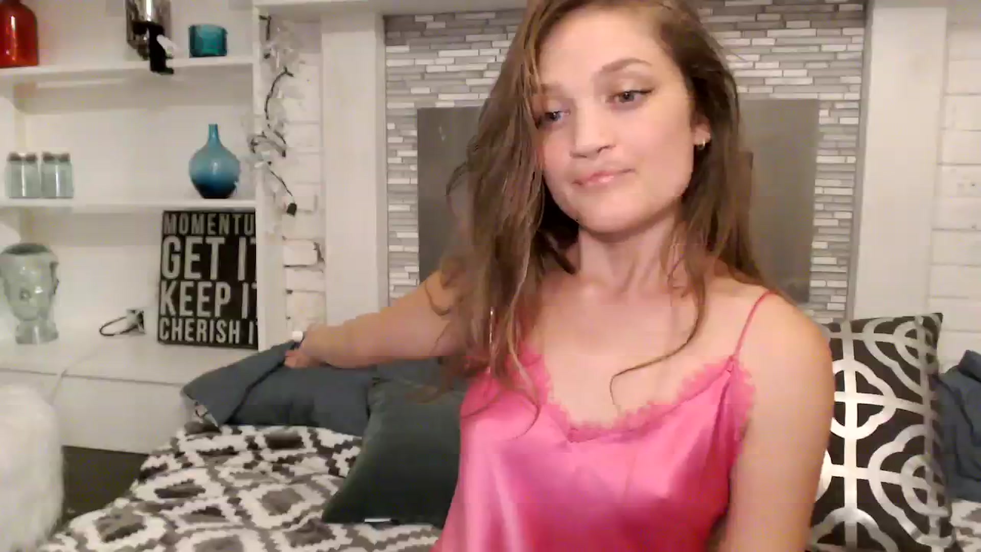 Gallery image thumbnail from GoldieFawn's myfreecams stream on, 07/22/2023, 08:09 image 18 of 20