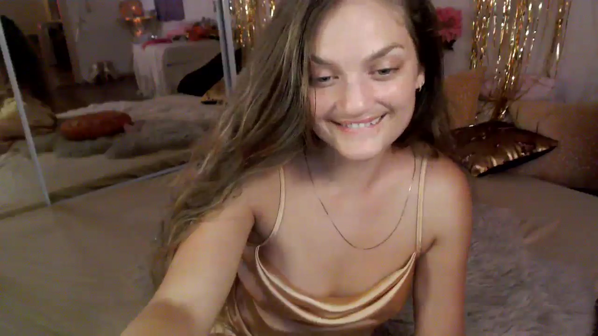 Gallery image thumbnail from GoldieFawn's myfreecams stream on, 08/12/2023, 09:08 image 14 of 20