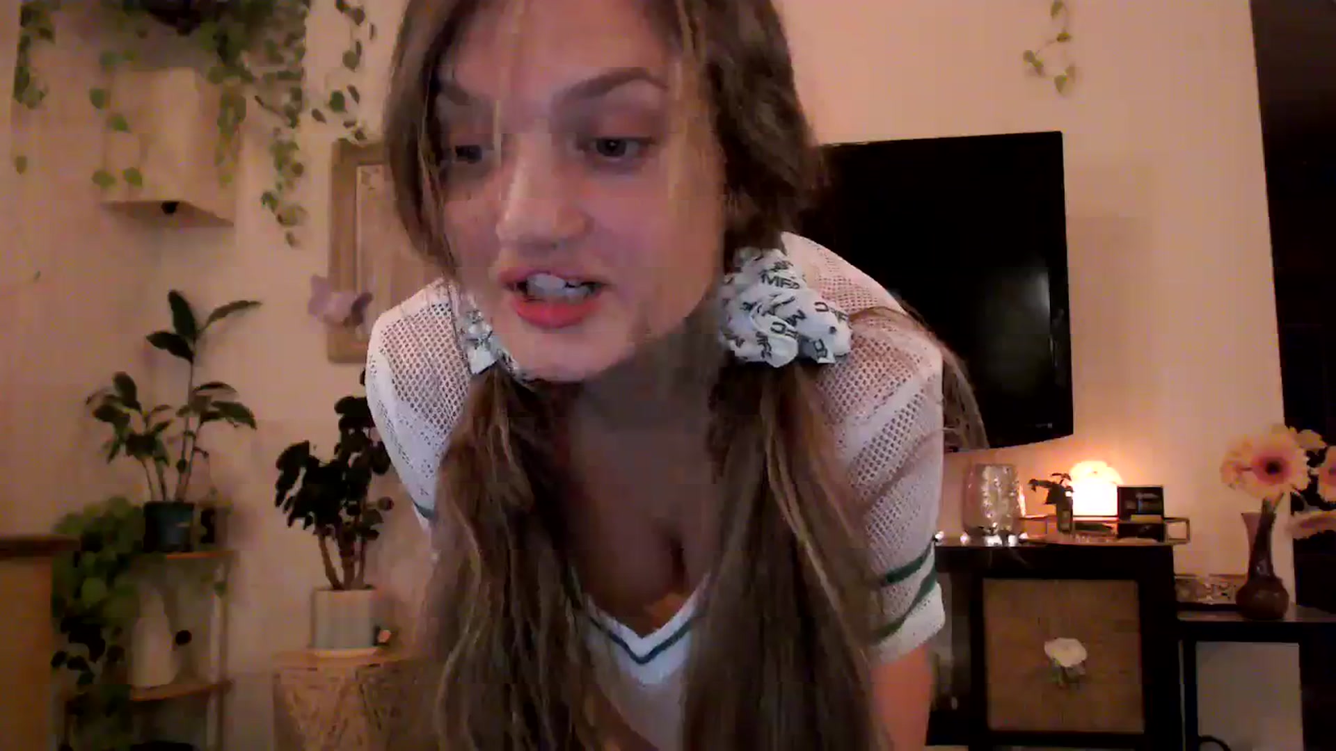 Gallery image thumbnail from GoldieFawn's myfreecams stream on, 09/30/2023, 07:49 image 13 of 20