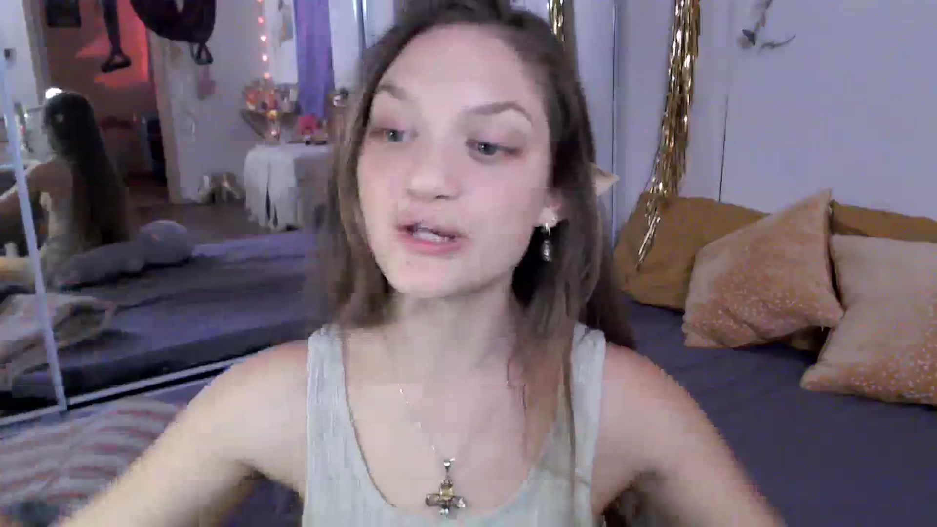 Gallery image thumbnail from GoldieFawn's myfreecams stream on, 10/21/2023, 08:19 image 16 of 20