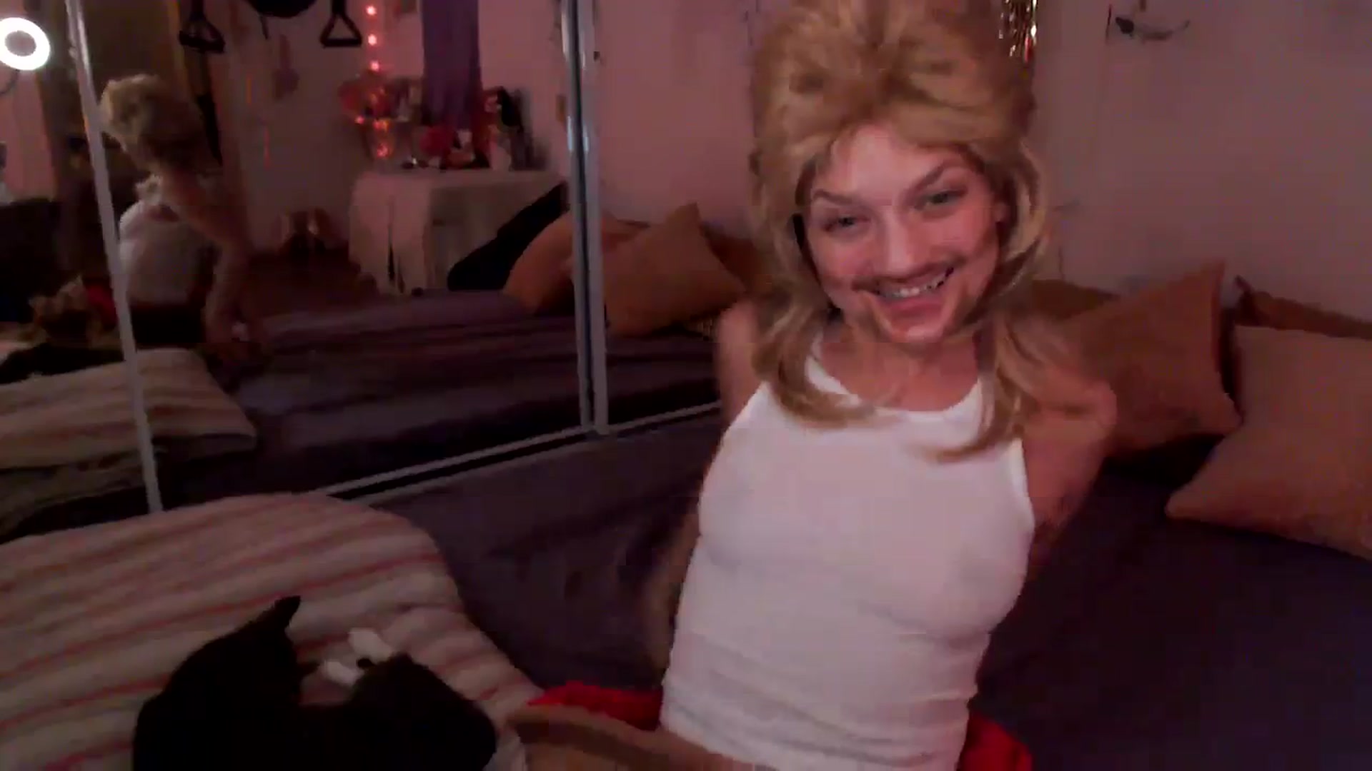 Gallery image thumbnail from GoldieFawn's myfreecams stream on, 10/28/2023, 10:12 image 20 of 20