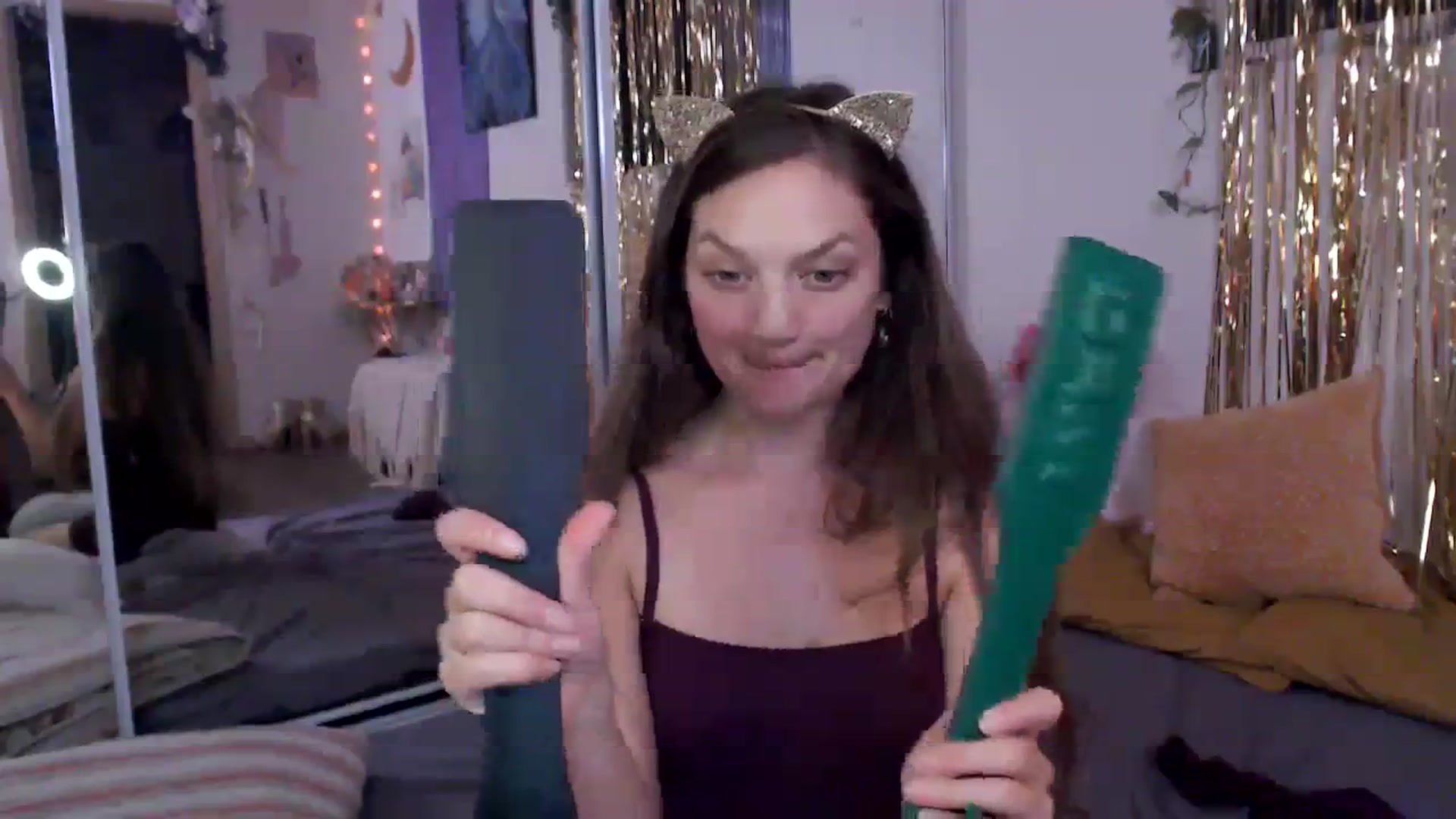 Gallery image thumbnail from GoldieFawn's myfreecams stream on, 11/04/2023, 07:06 image 4 of 20