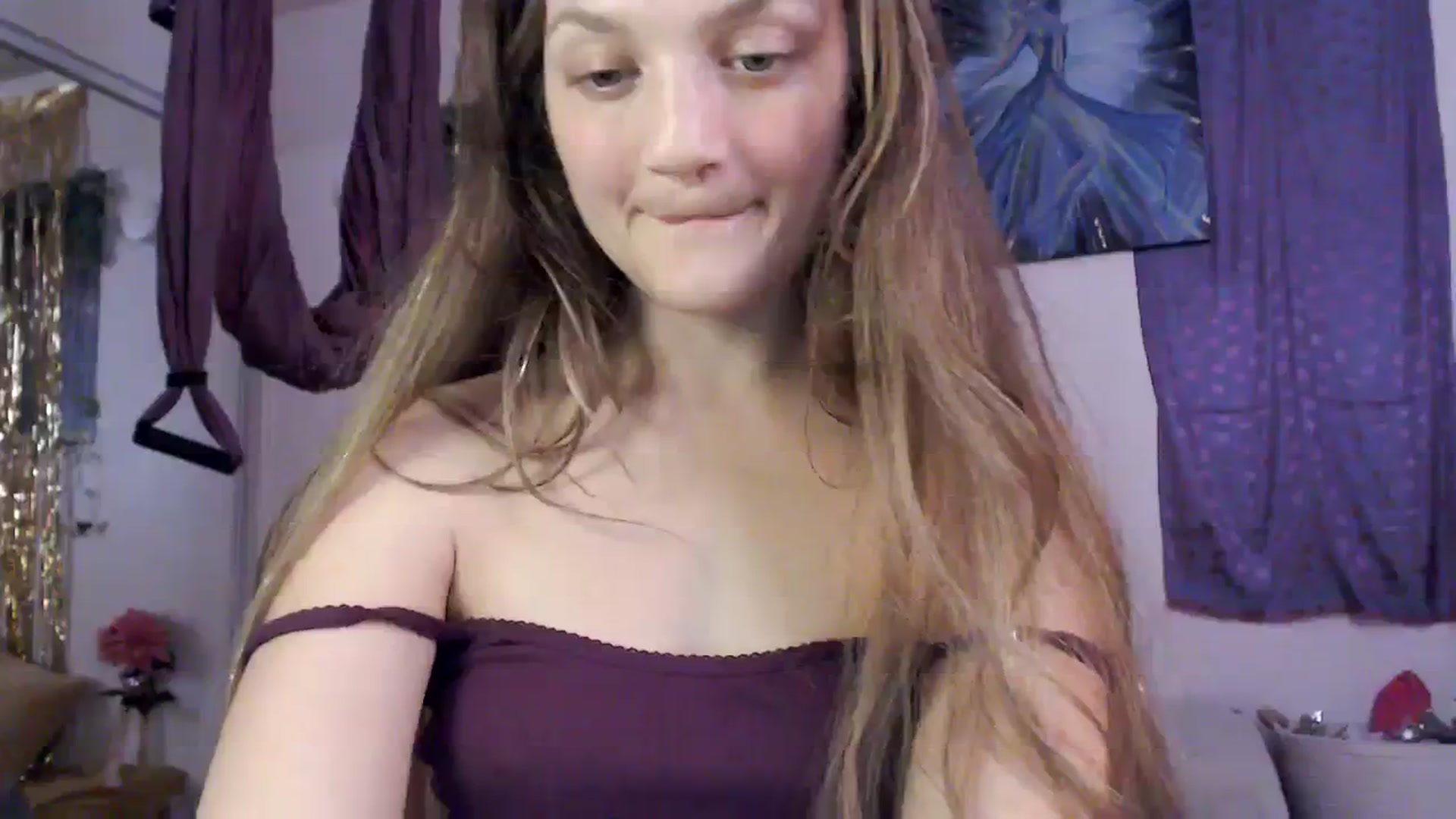 Gallery image thumbnail from GoldieFawn's myfreecams stream on, 11/04/2023, 07:06 image 17 of 20