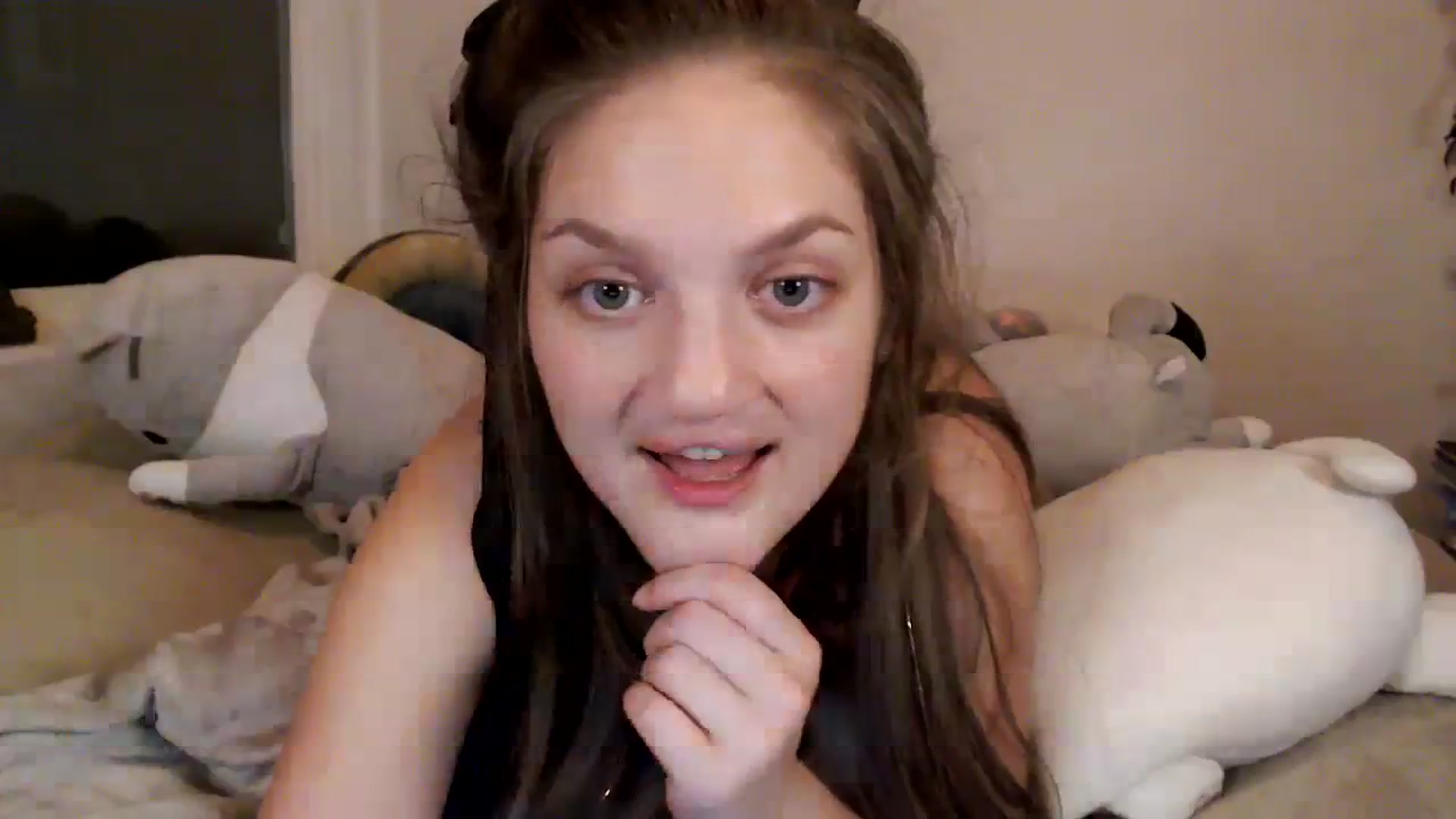 Gallery image thumbnail from GoldieFawn's myfreecams stream on, 12/02/2023, 10:04 image 10 of 20