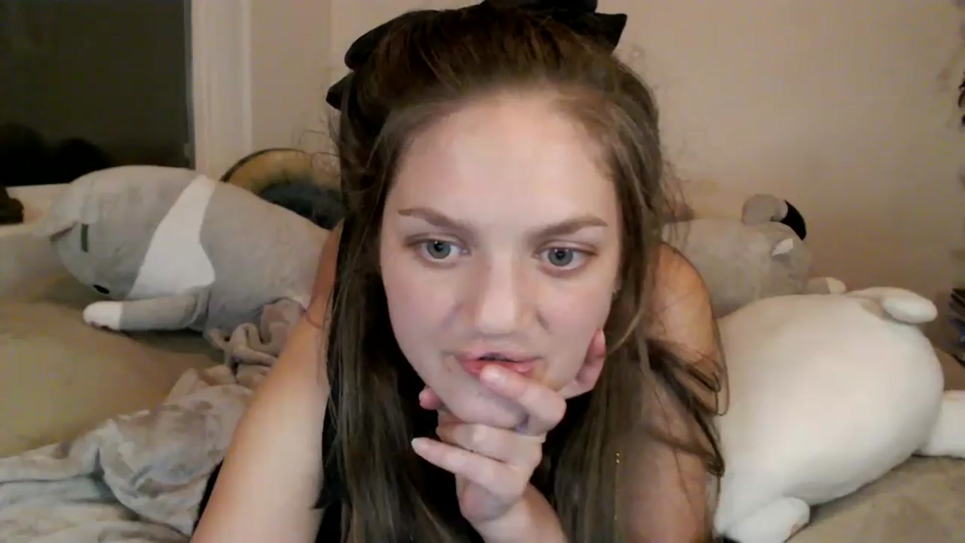 Gallery image thumbnail from GoldieFawn's myfreecams stream on, 12/02/2023, 10:04 image 14 of 20